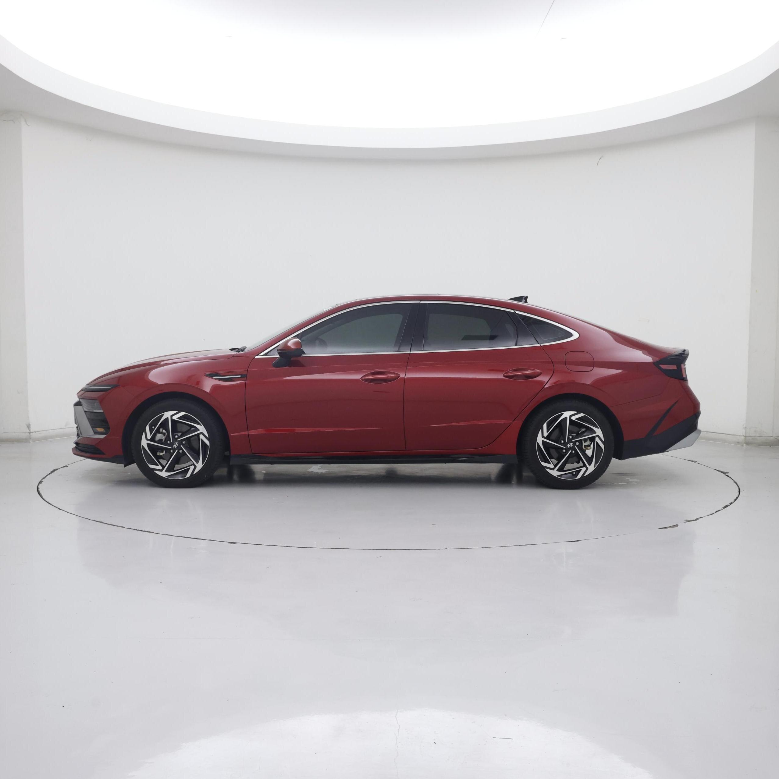 Thumbnail: 2024 Hyundai Sonata - 3