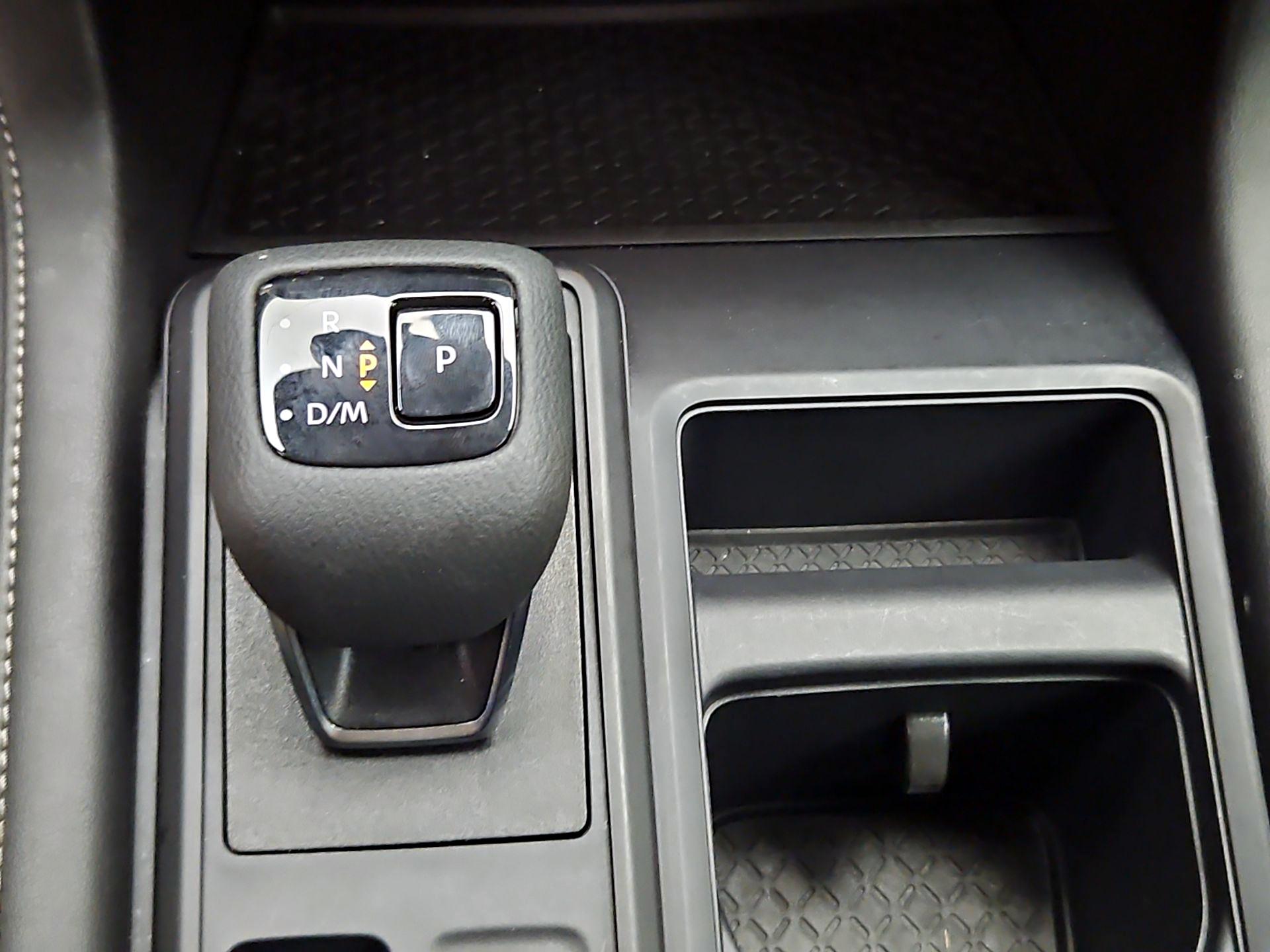 Thumbnail: 2024 Nissan Pathfinder - 17