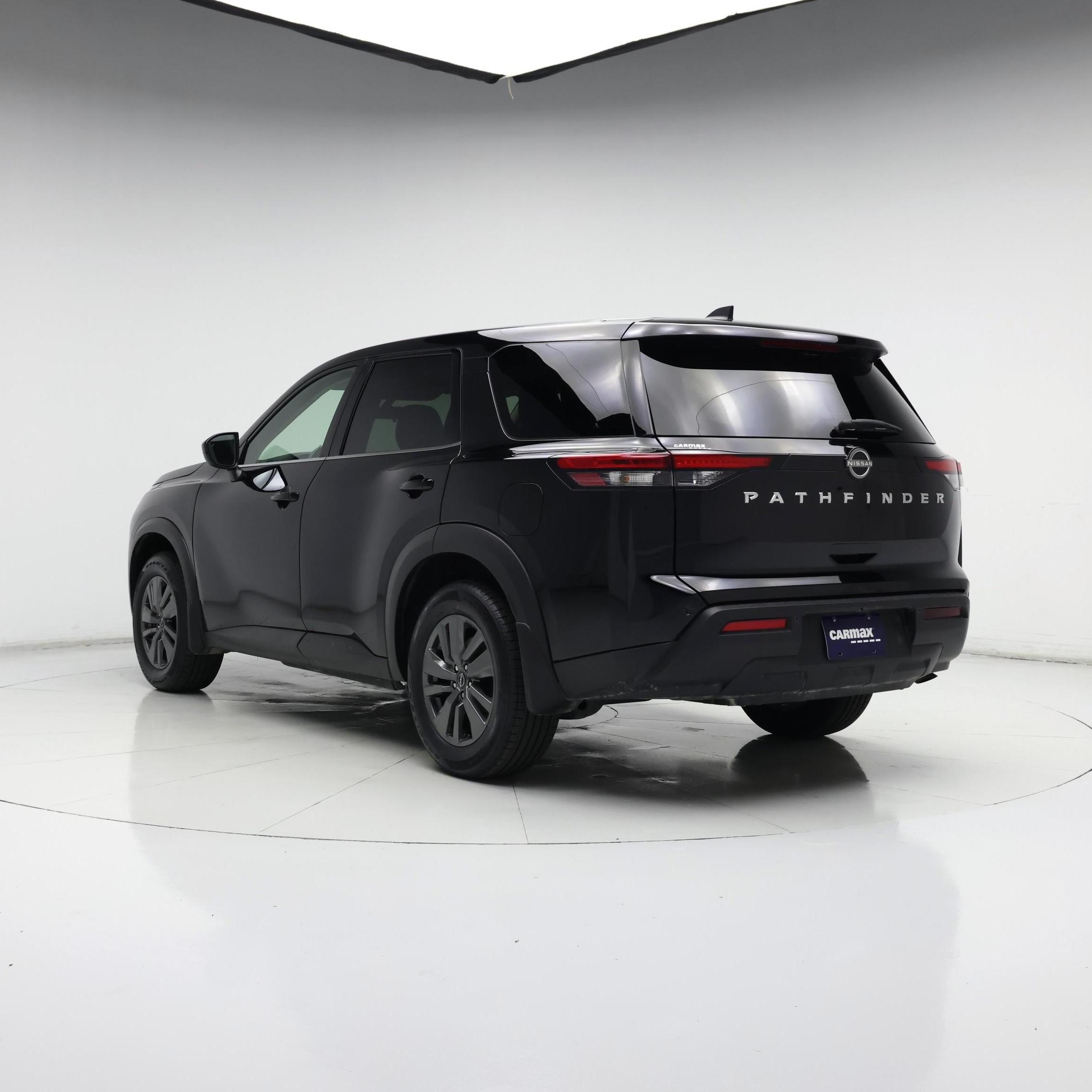 Thumbnail: 2024 Nissan Pathfinder - 2