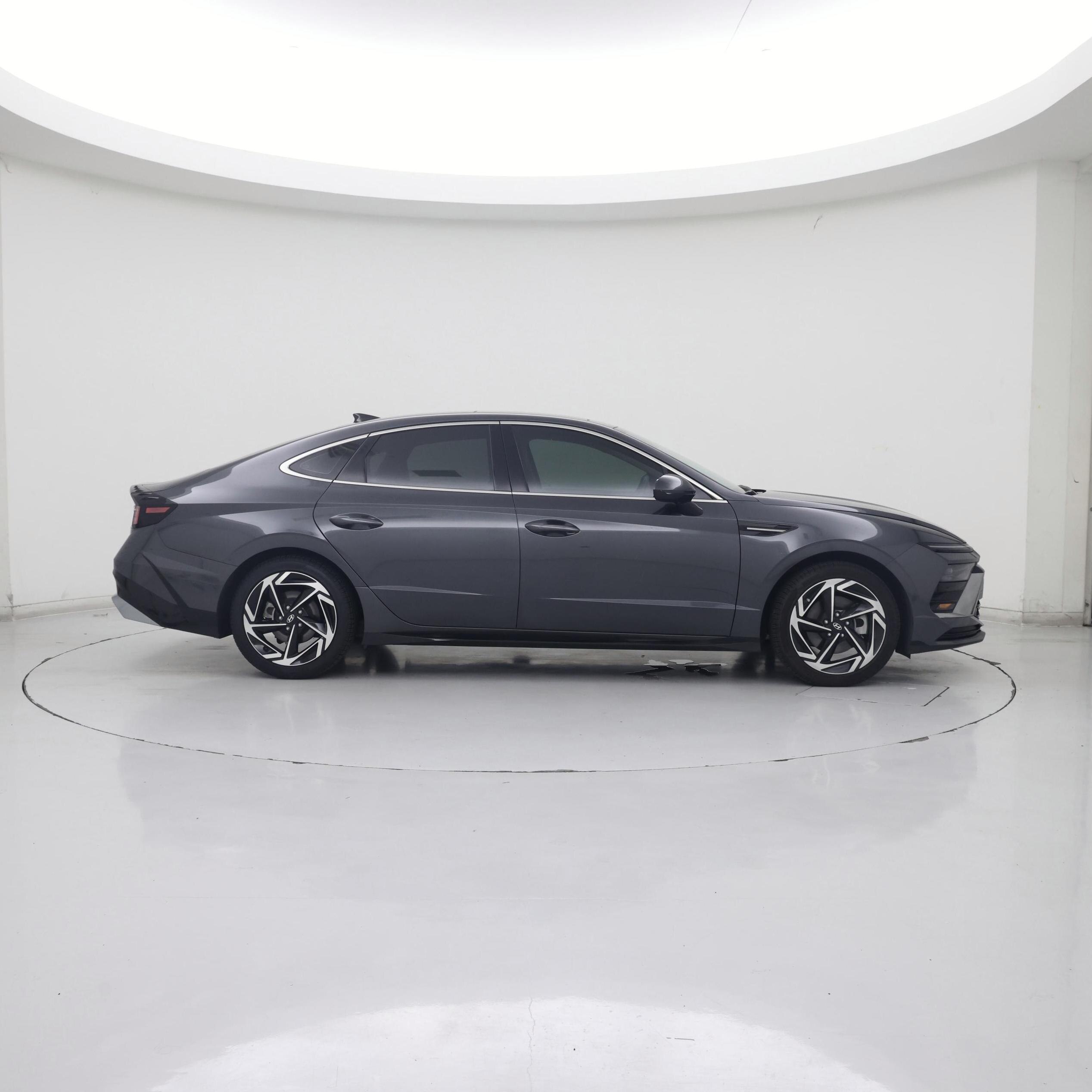 Thumbnail: 2024 Hyundai Sonata - 7