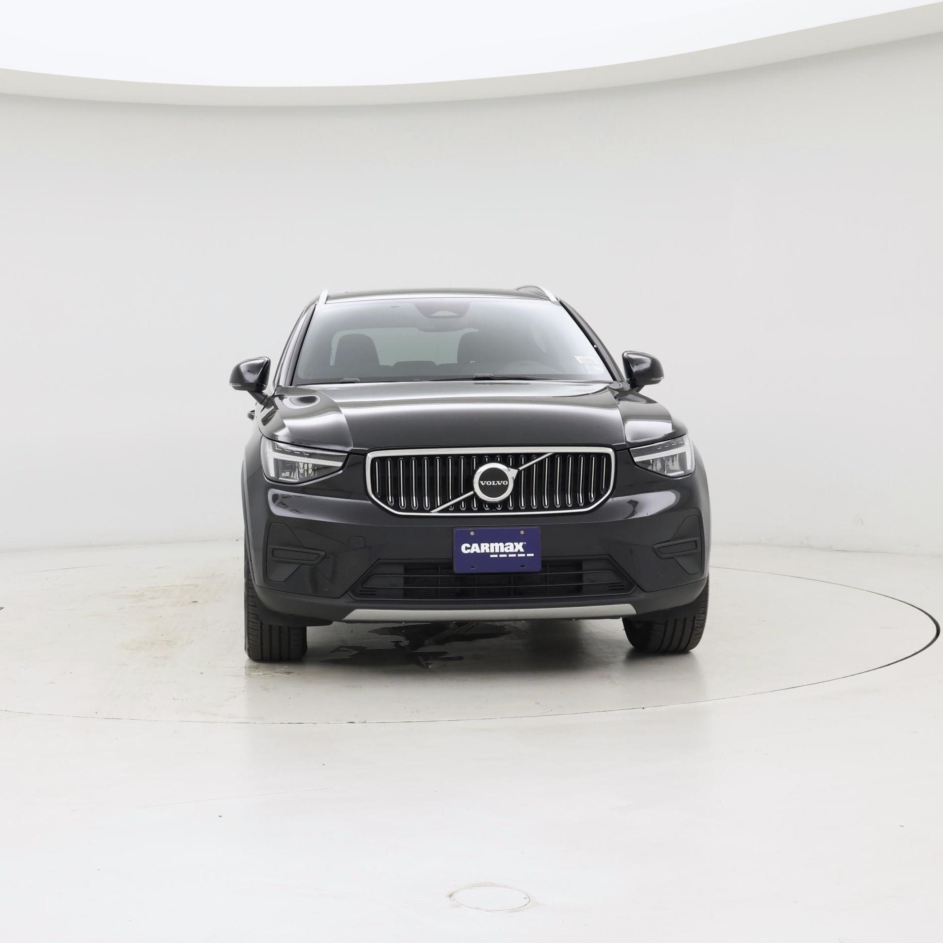Thumbnail: 2025 Volvo XC40 - 5