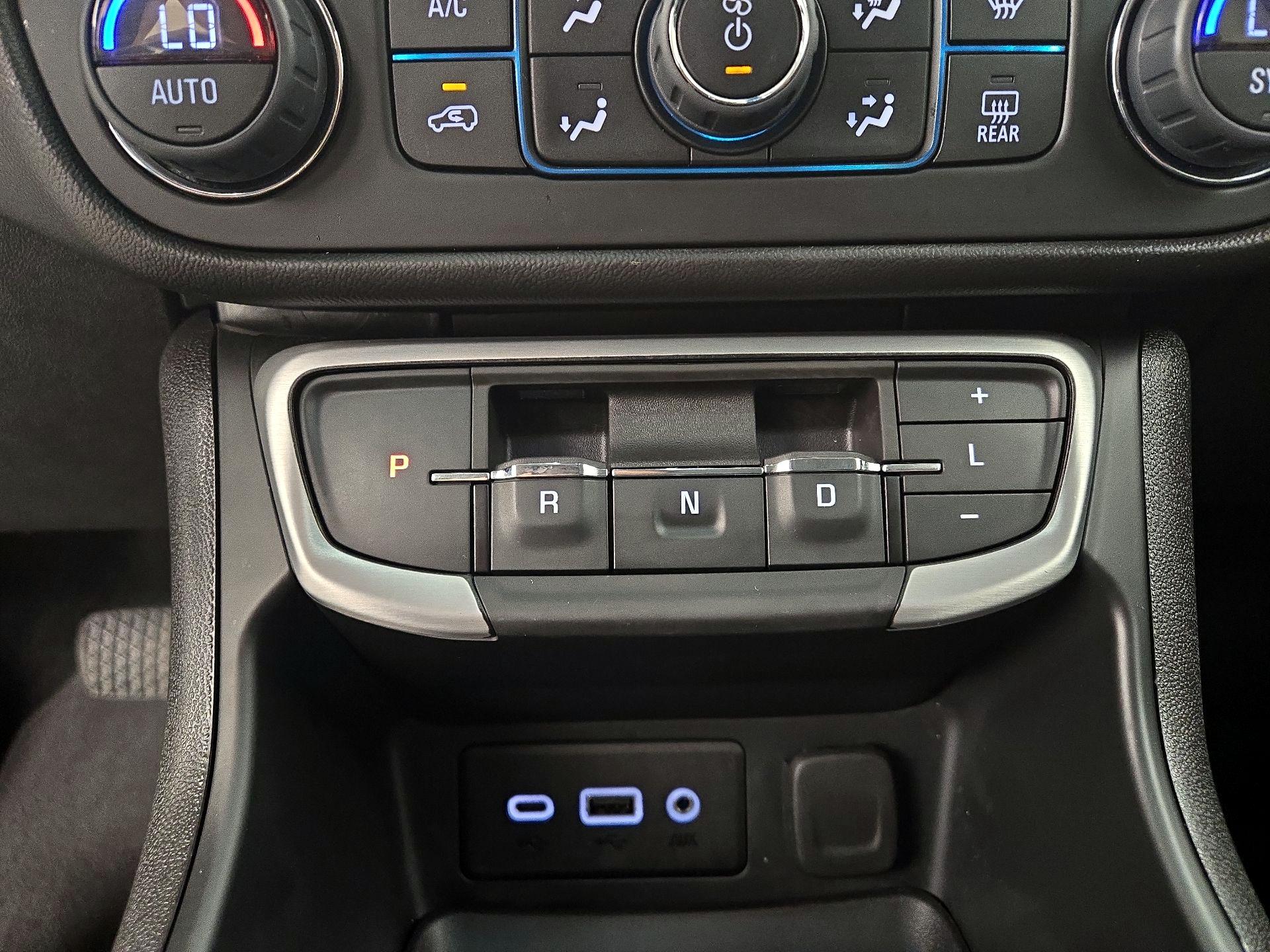 Thumbnail: 2024 GMC Terrain - 17