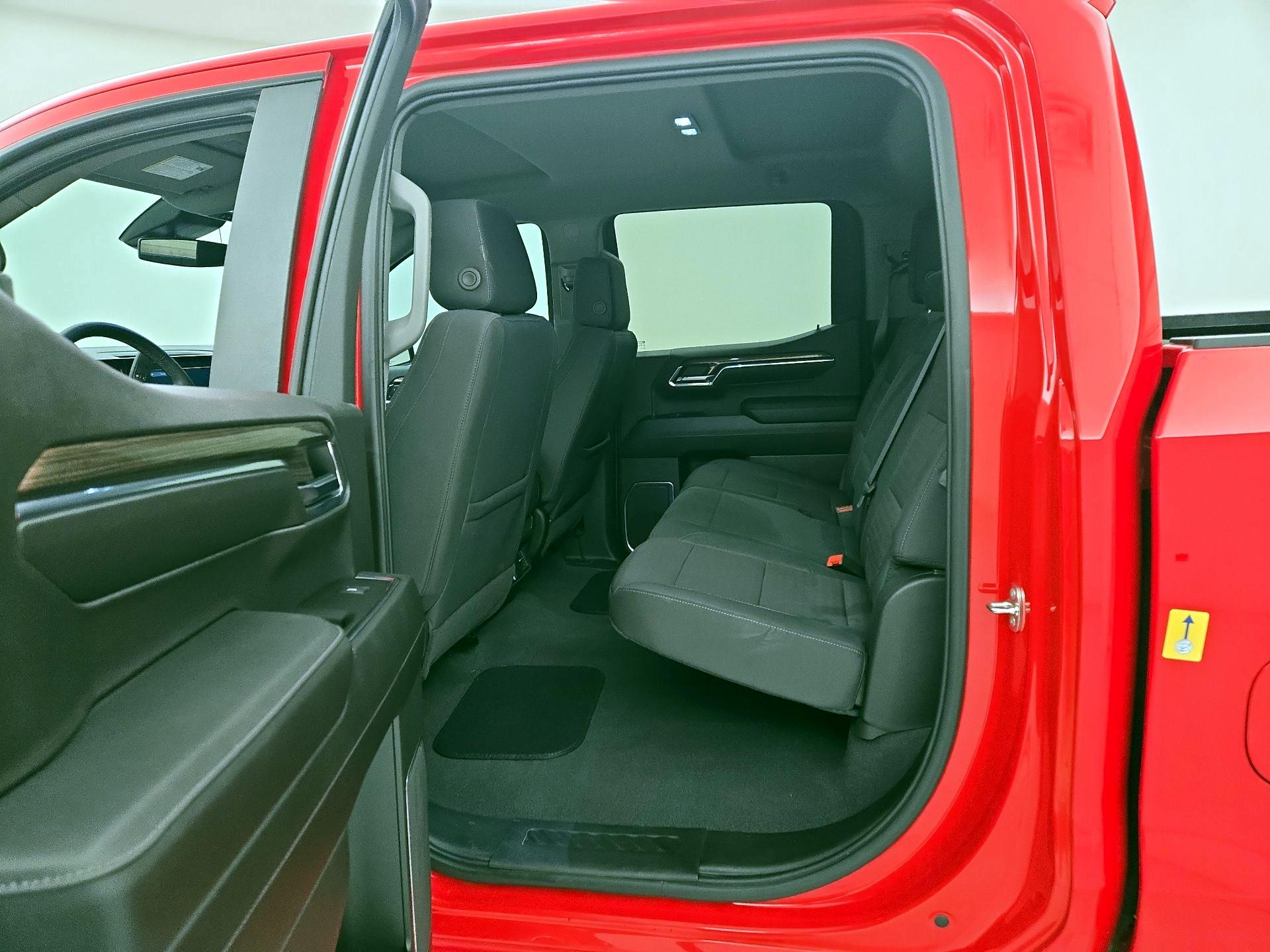 Thumbnail: 2024 Chevrolet Silverado 1500 - 20