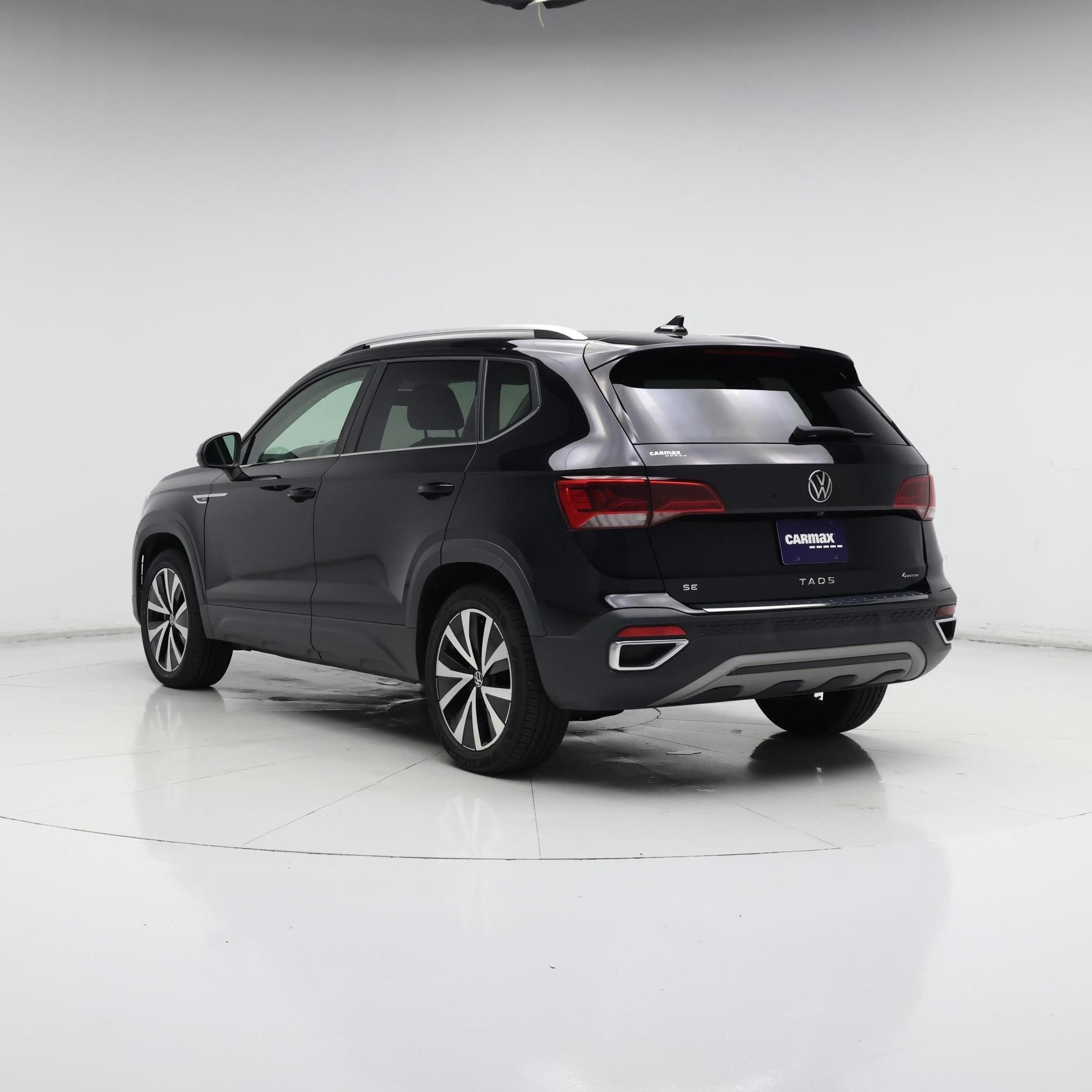 Thumbnail: 2022 Volkswagen Taos - 2