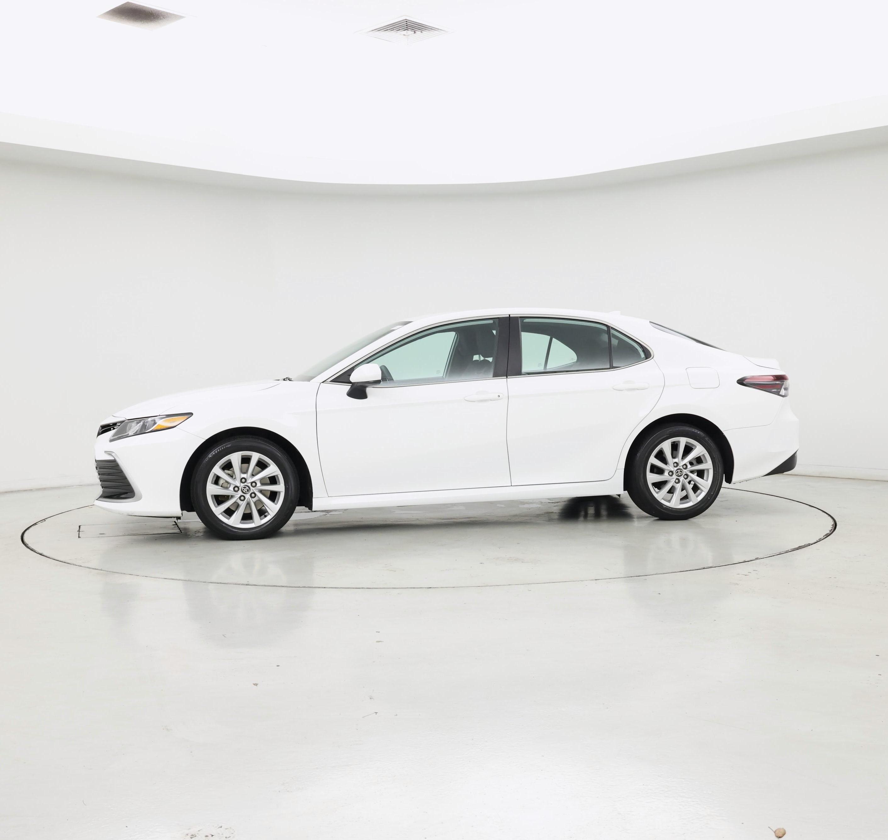 Thumbnail: 2023 Toyota Camry - 3