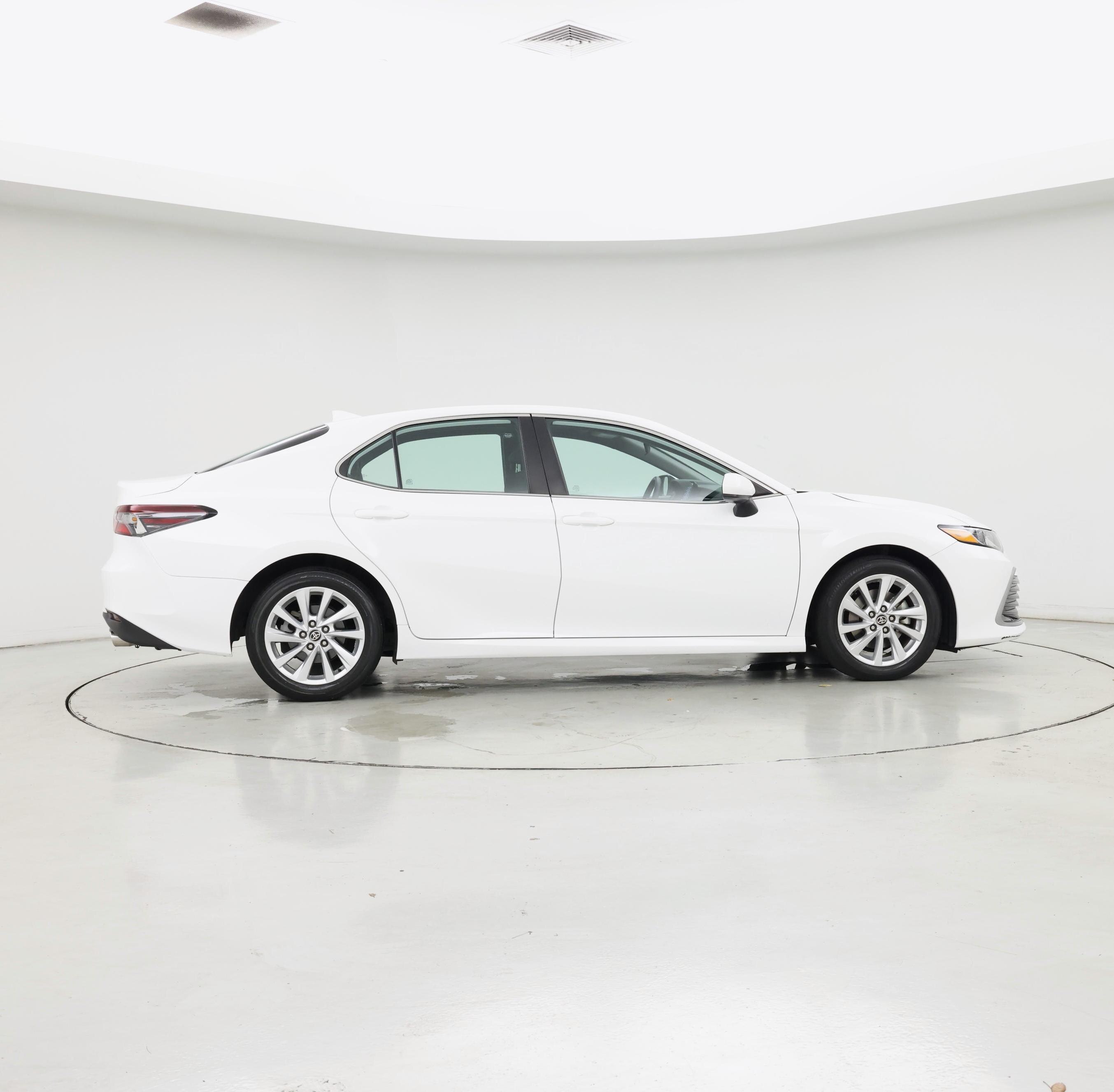 Thumbnail: 2023 Toyota Camry - 7