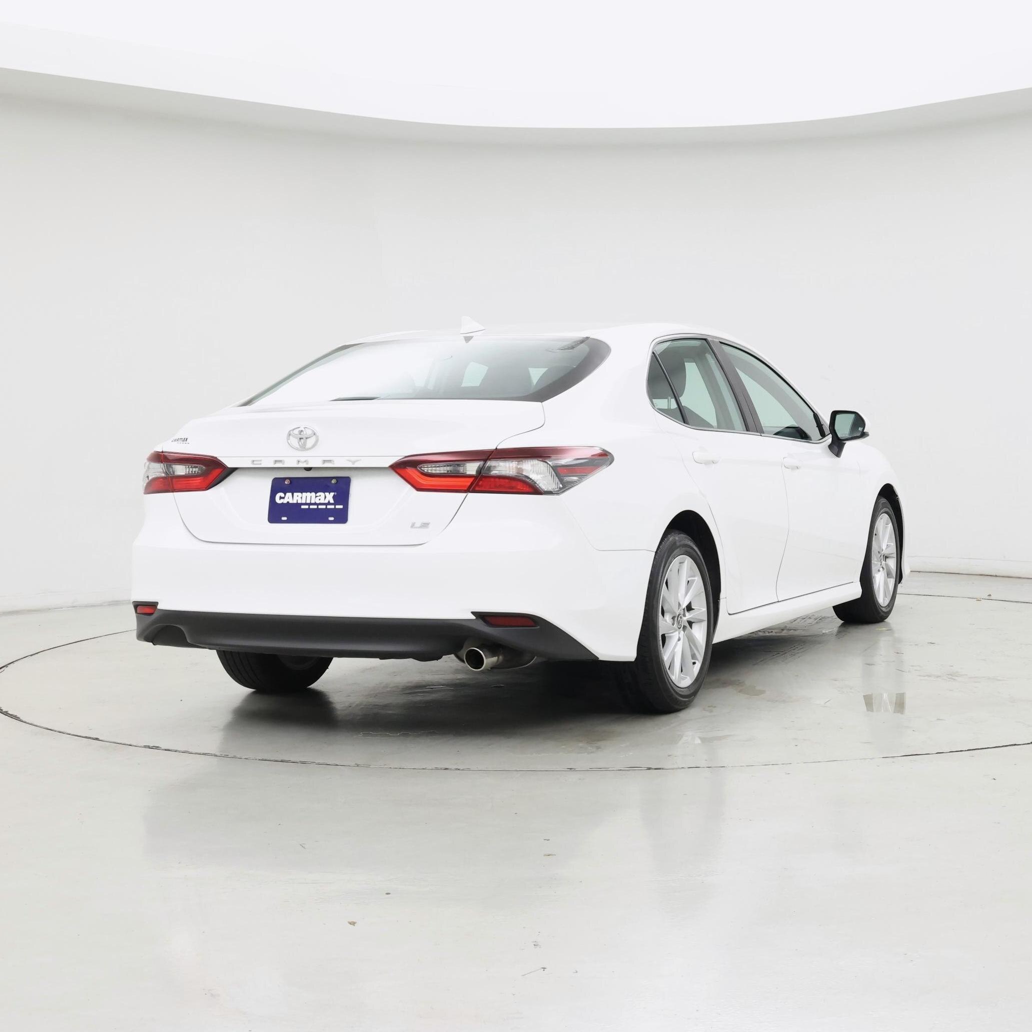 Thumbnail: 2023 Toyota Camry - 8