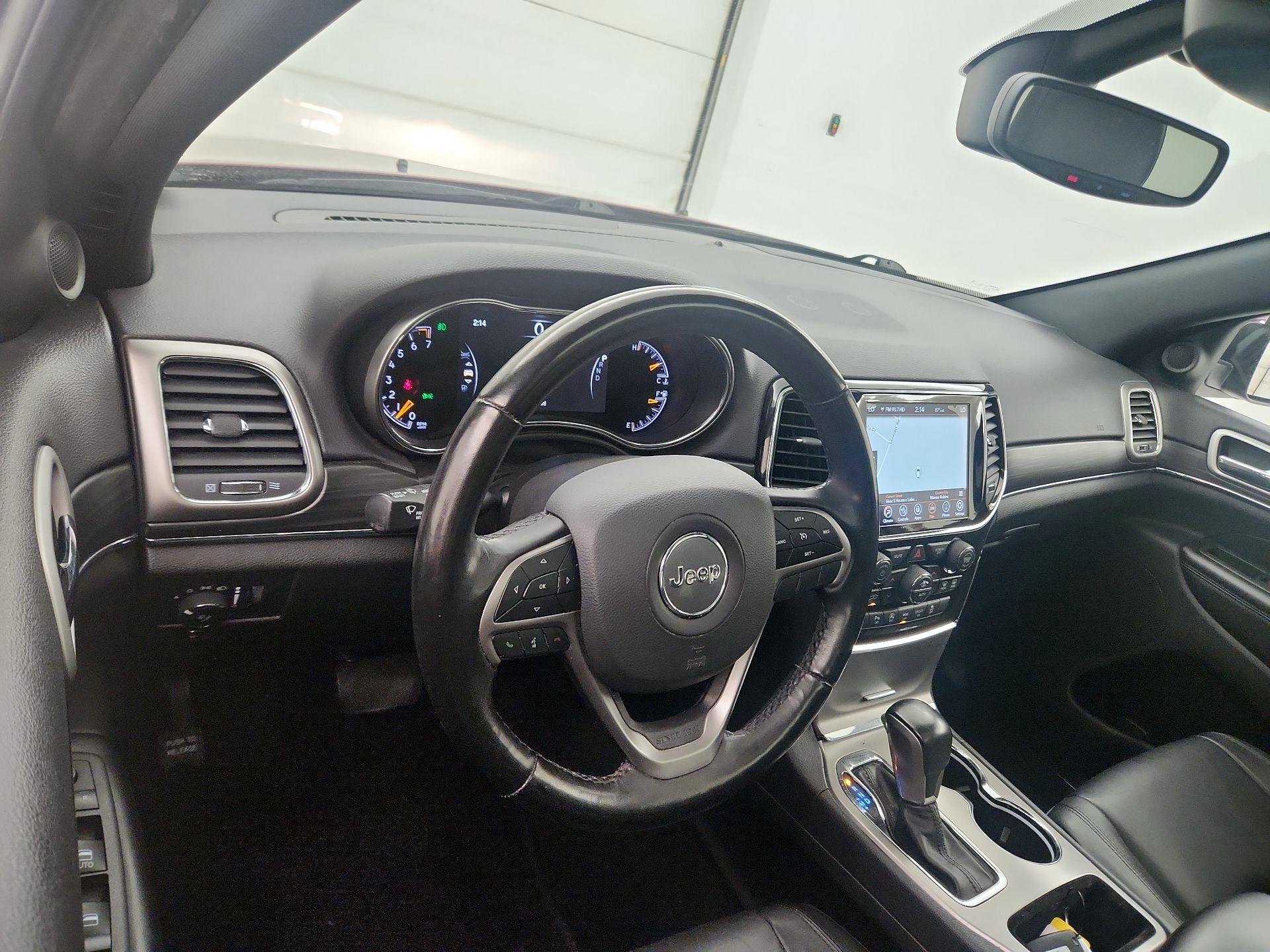 Thumbnail: 2022 Jeep Grand Cherokee - 9