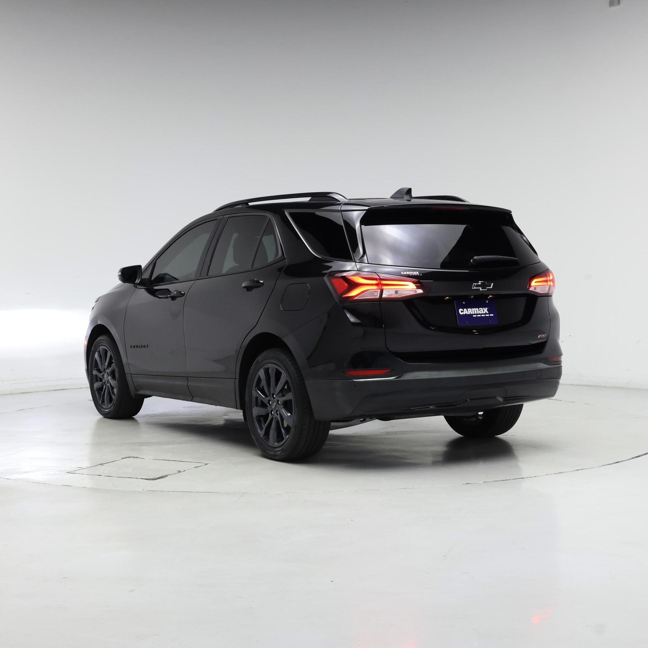 Thumbnail: 2022 Chevrolet Equinox - 2