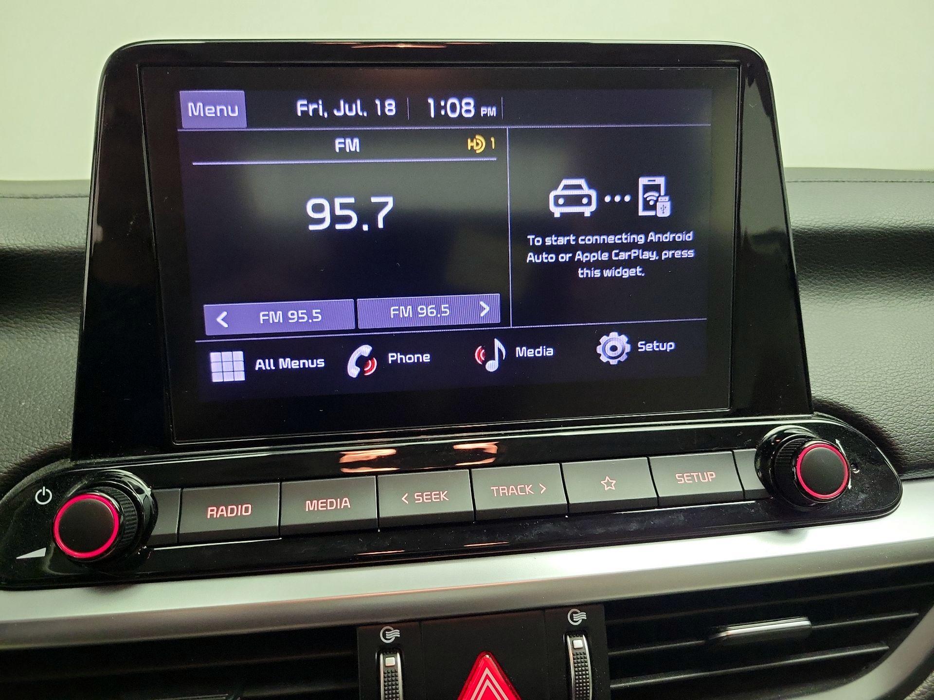 Thumbnail: 2022 Kia Forte - 15