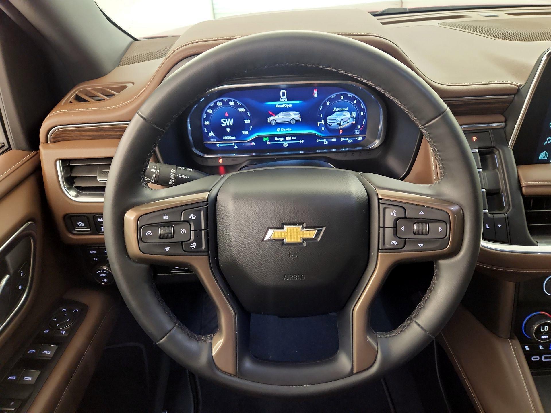 Thumbnail: 2024 Chevrolet Suburban - 10