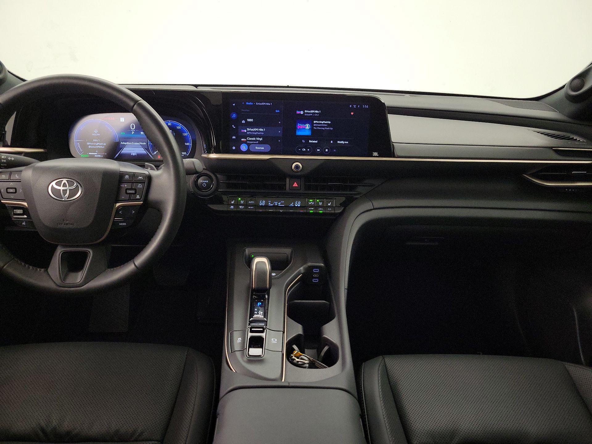 Thumbnail: 2023 Toyota Crown - 9