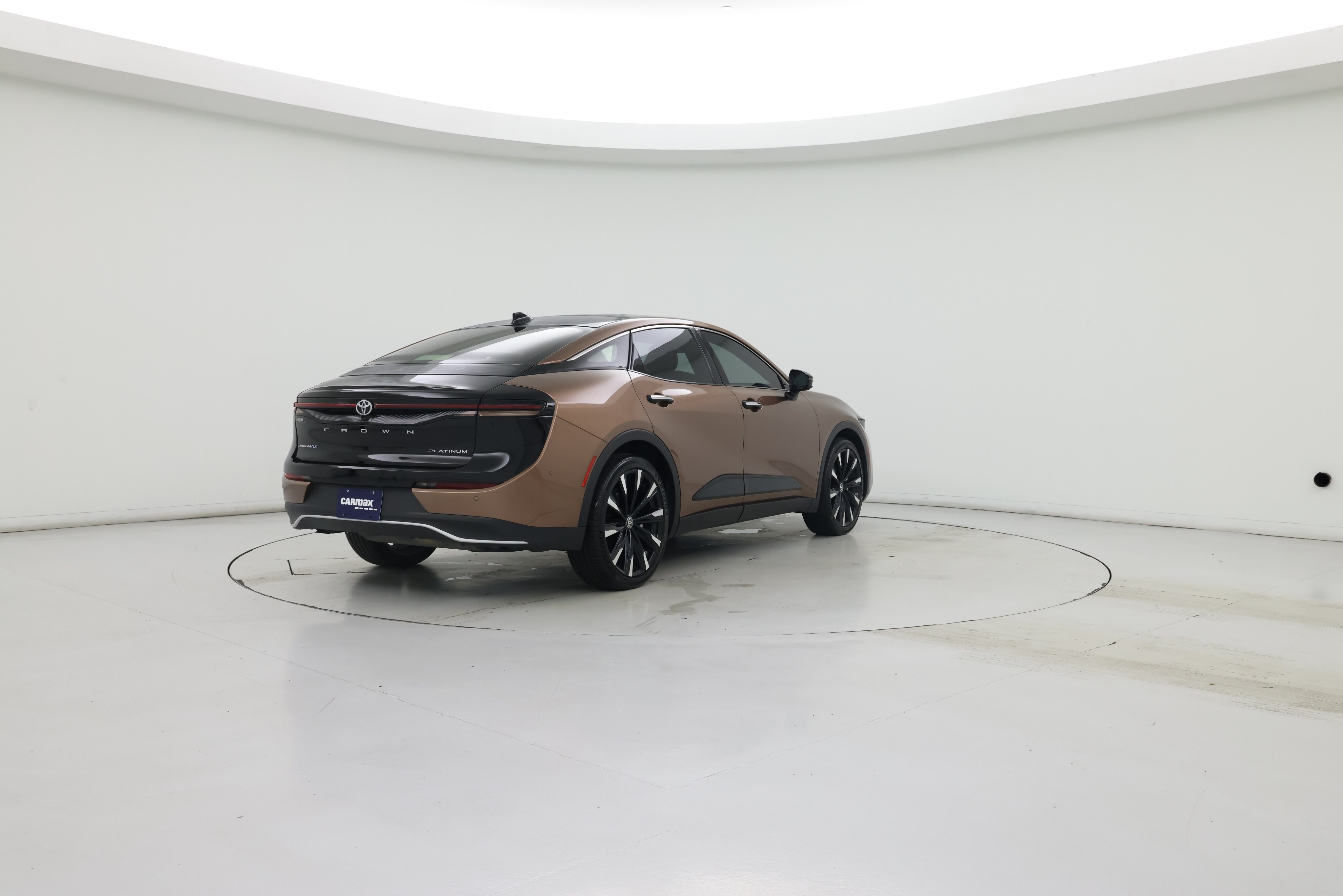 Thumbnail: 2023 Toyota Crown - 8