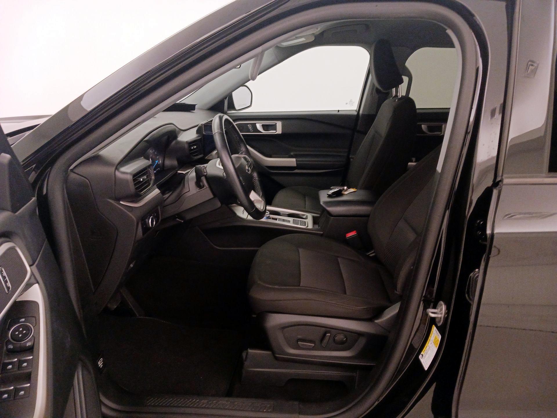 Thumbnail: 2023 Ford Explorer - 11
