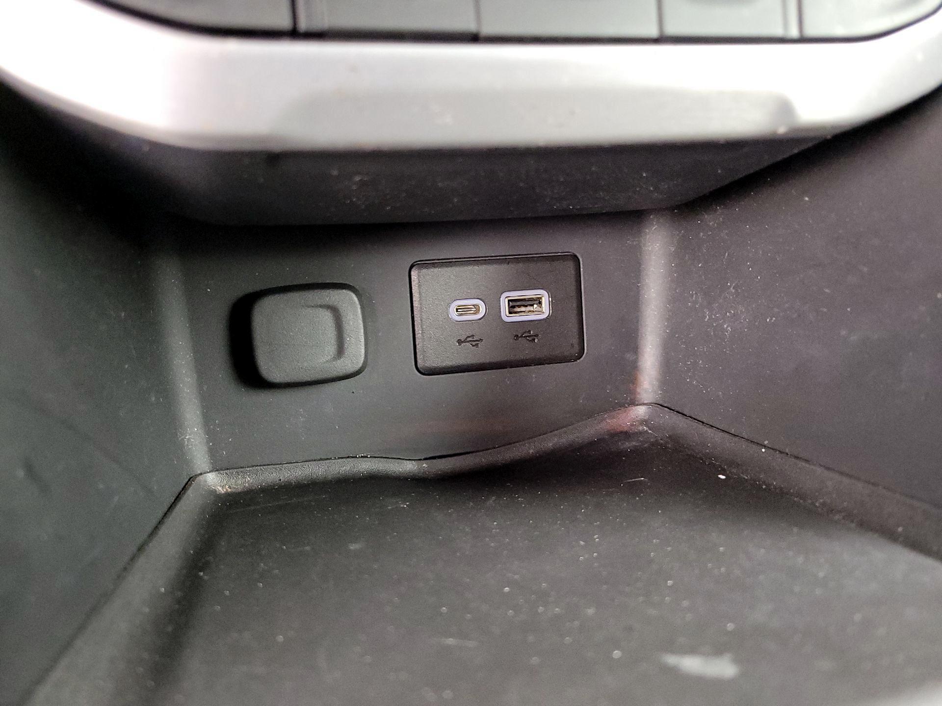 Thumbnail: 2021 GMC Acadia - 18