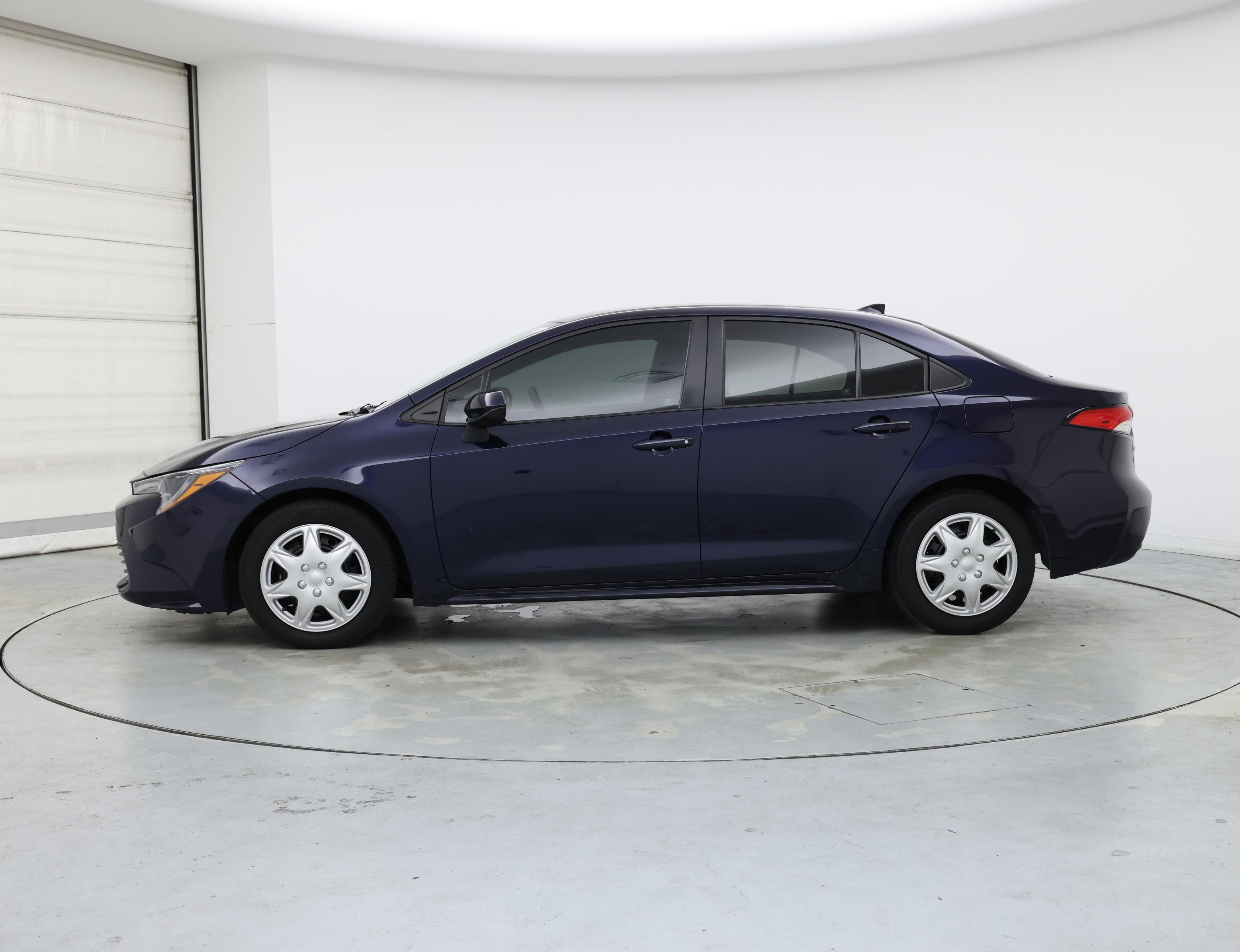 Thumbnail: 2024 Toyota Corolla - 3