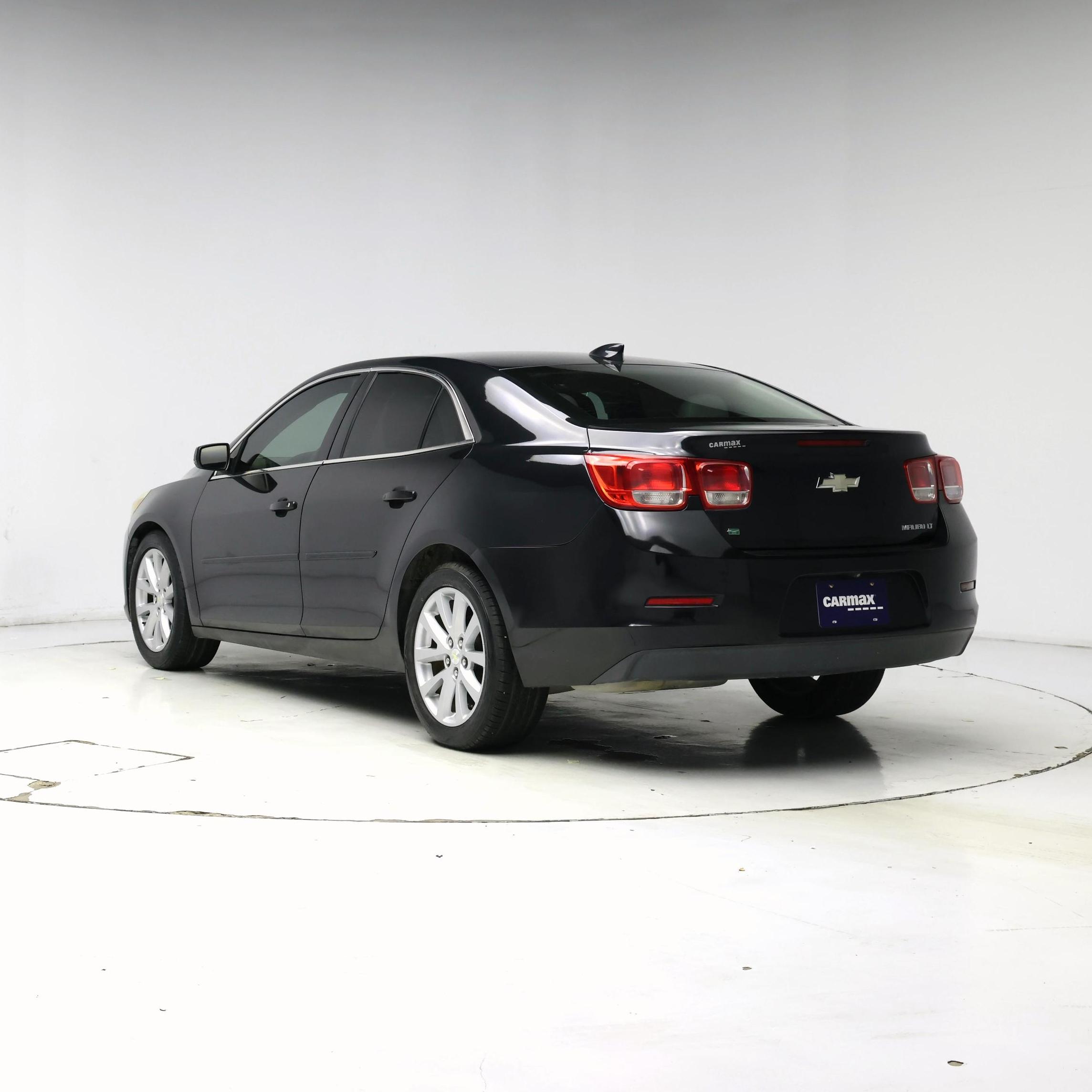 Thumbnail: 2015 Chevrolet Malibu - 2