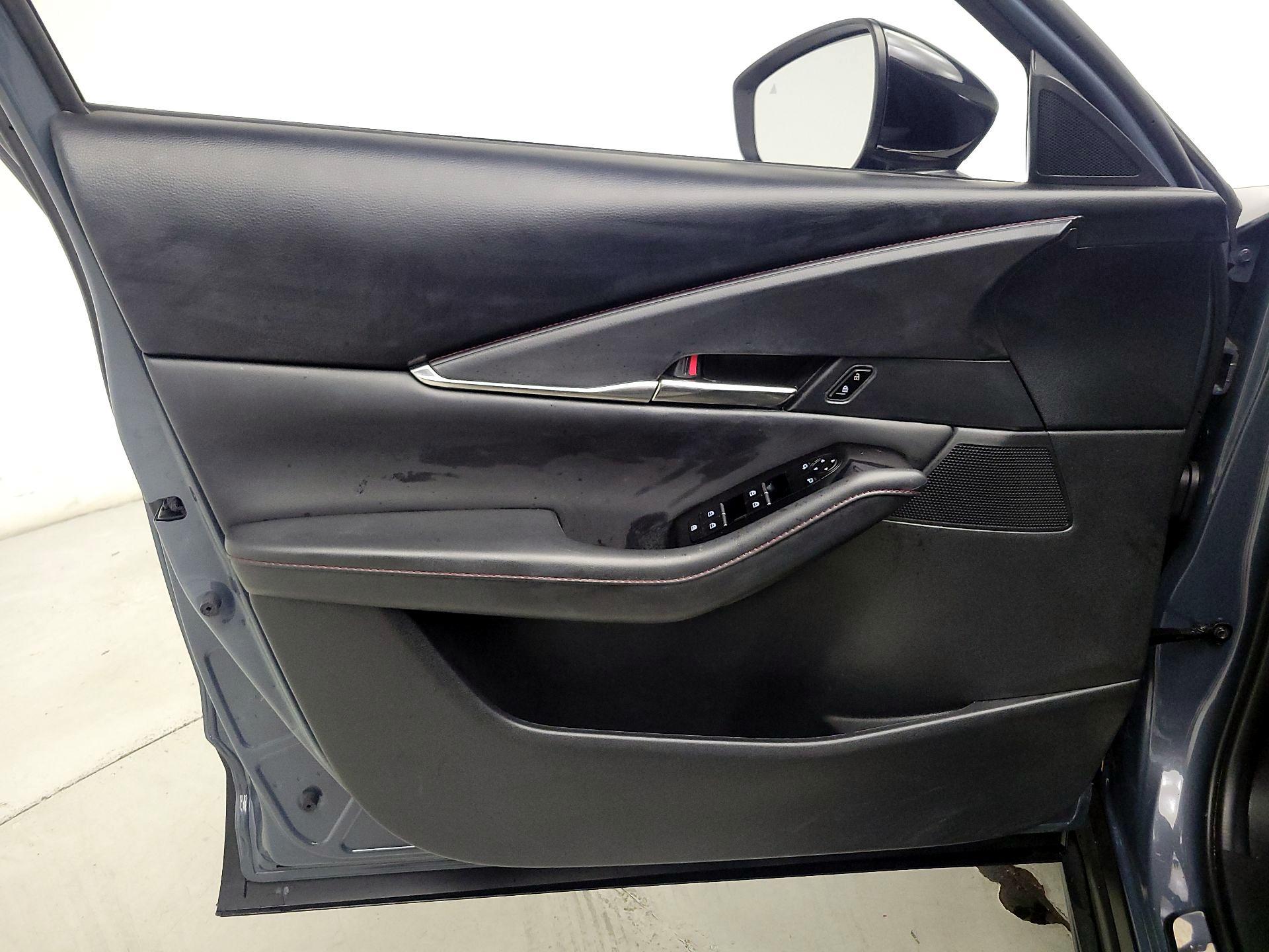 Thumbnail: 2022 Mazda CX-30 - 12