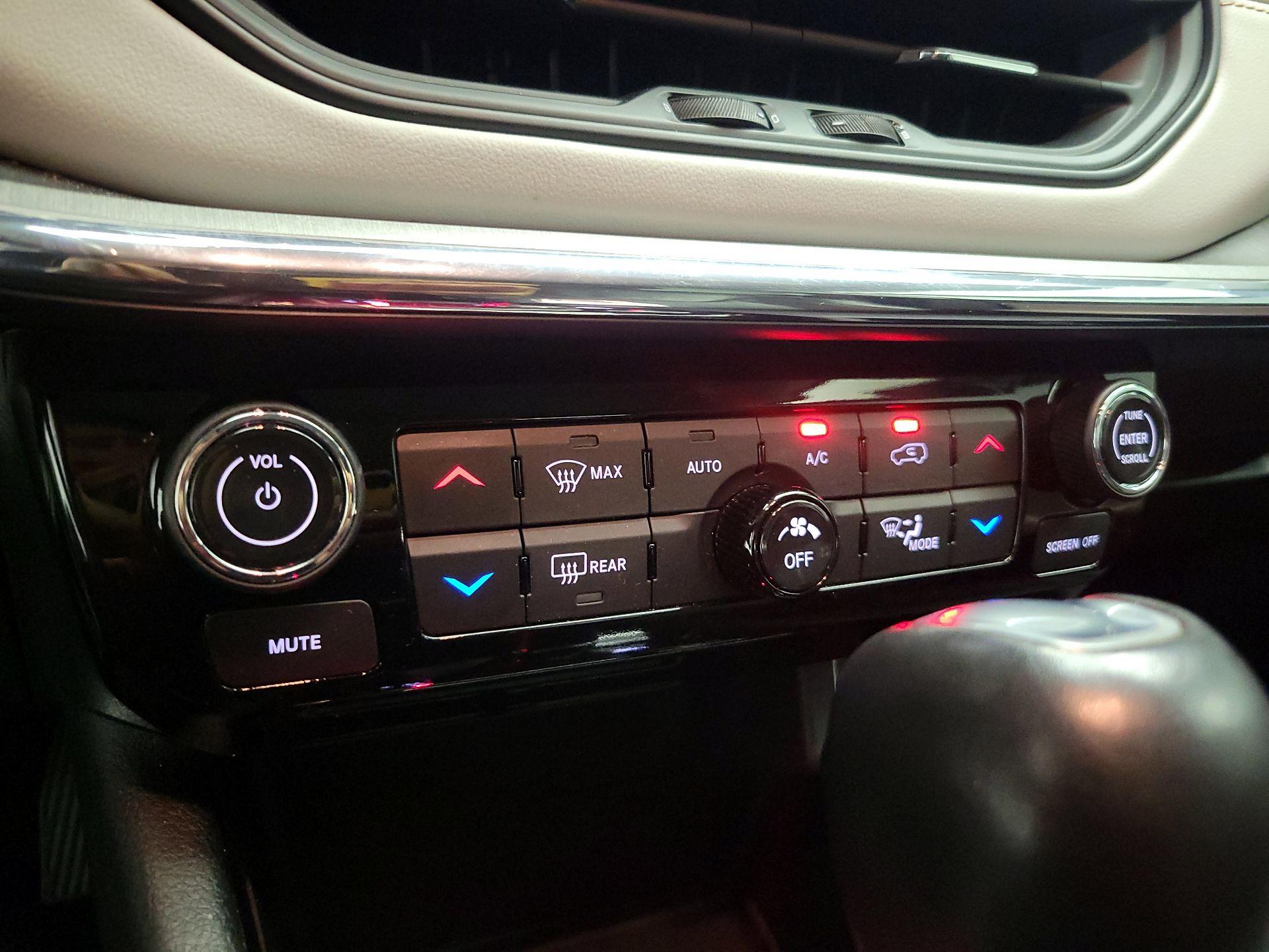 Thumbnail: 2022 Jeep Compass - 15