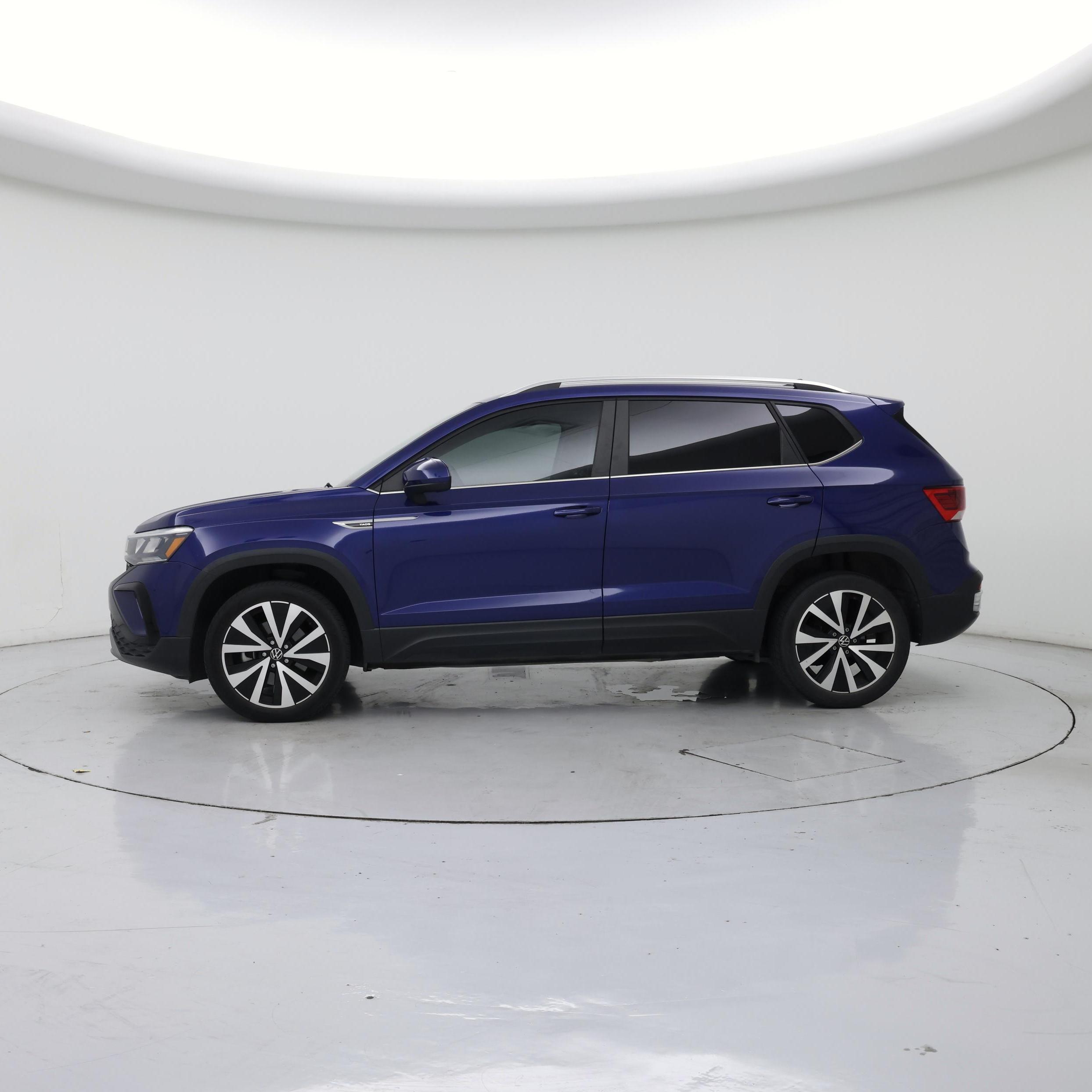 Thumbnail: 2022 Volkswagen Taos - 3