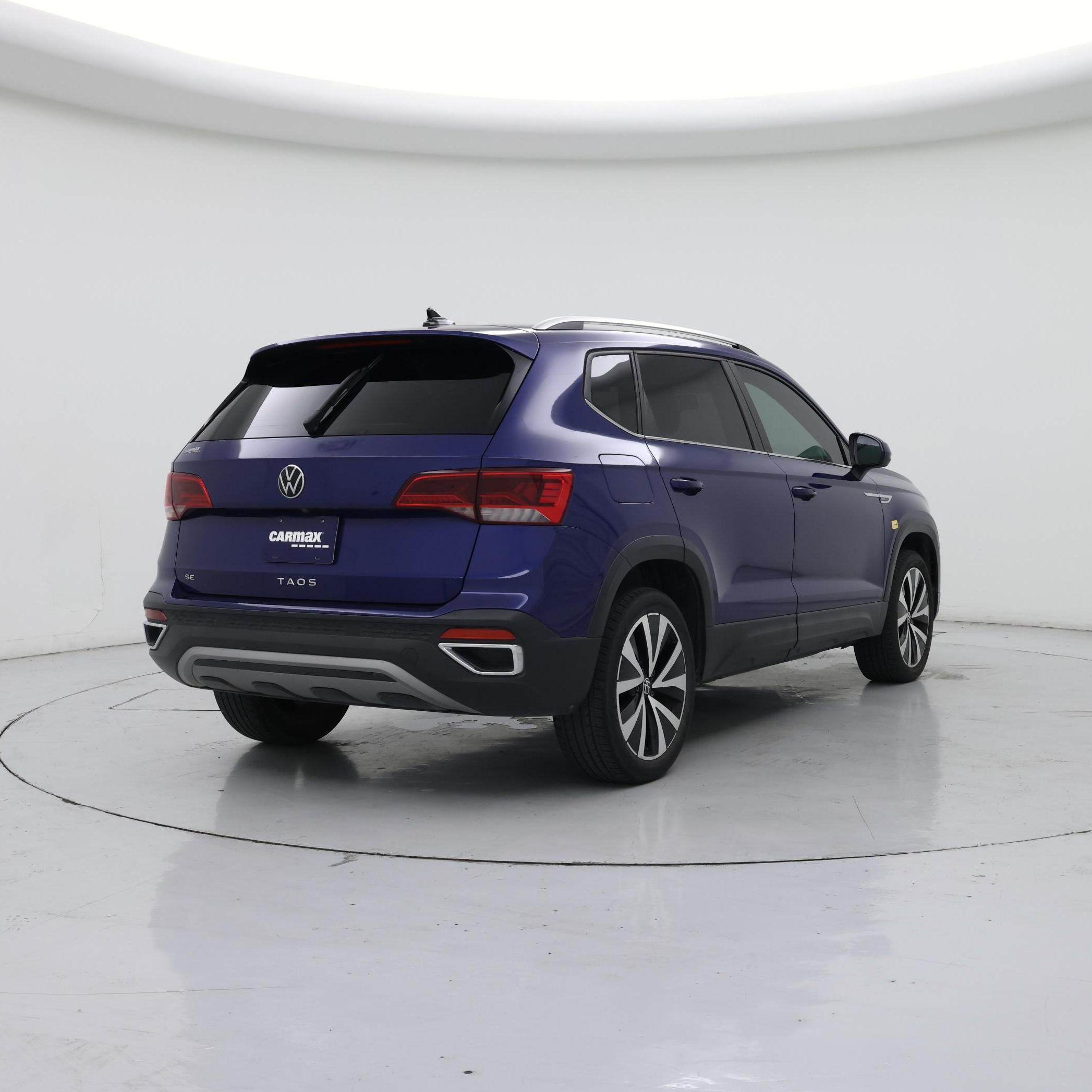 Thumbnail: 2022 Volkswagen Taos - 8