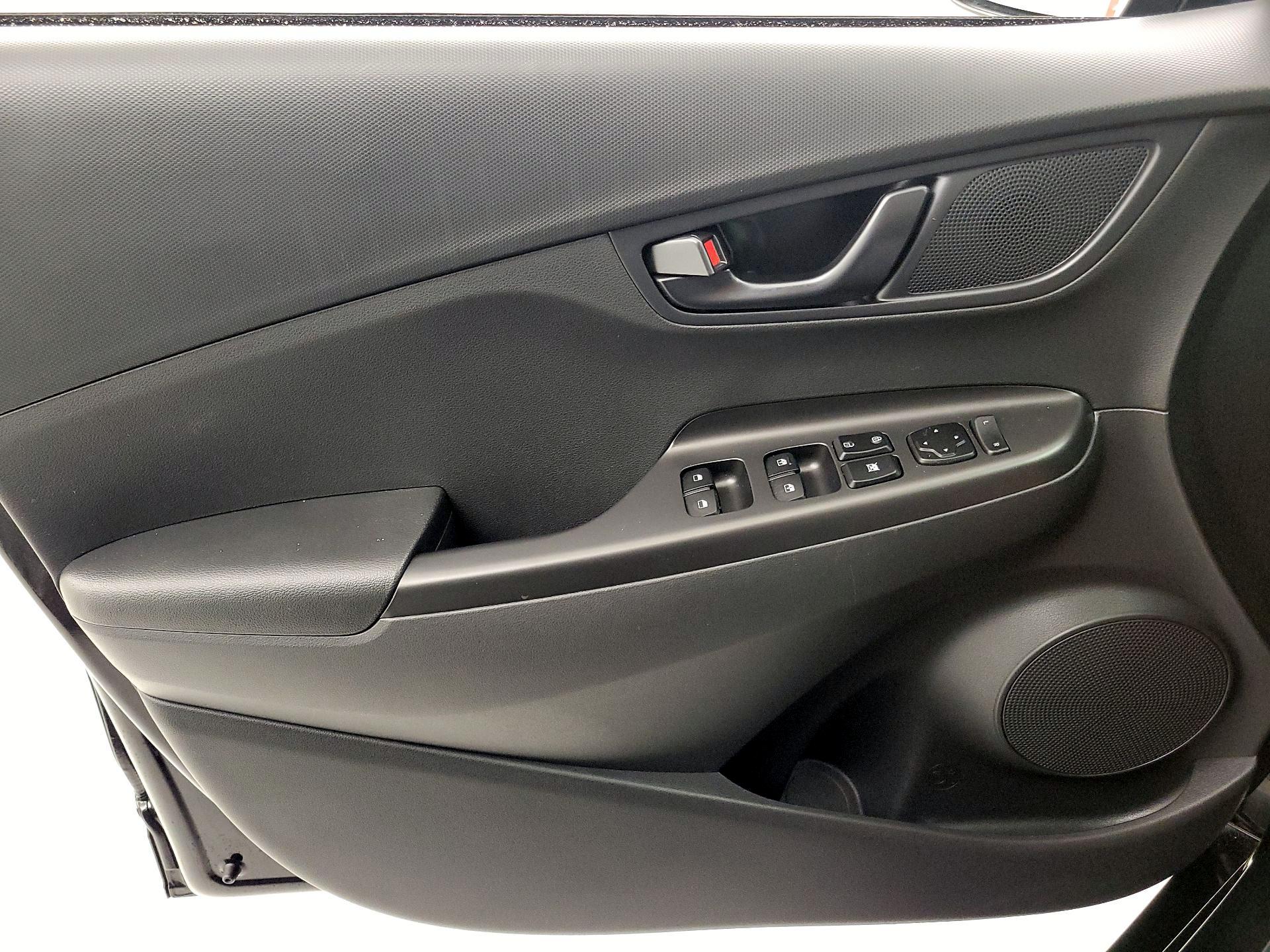 Thumbnail: 2023 Hyundai Kona - 12
