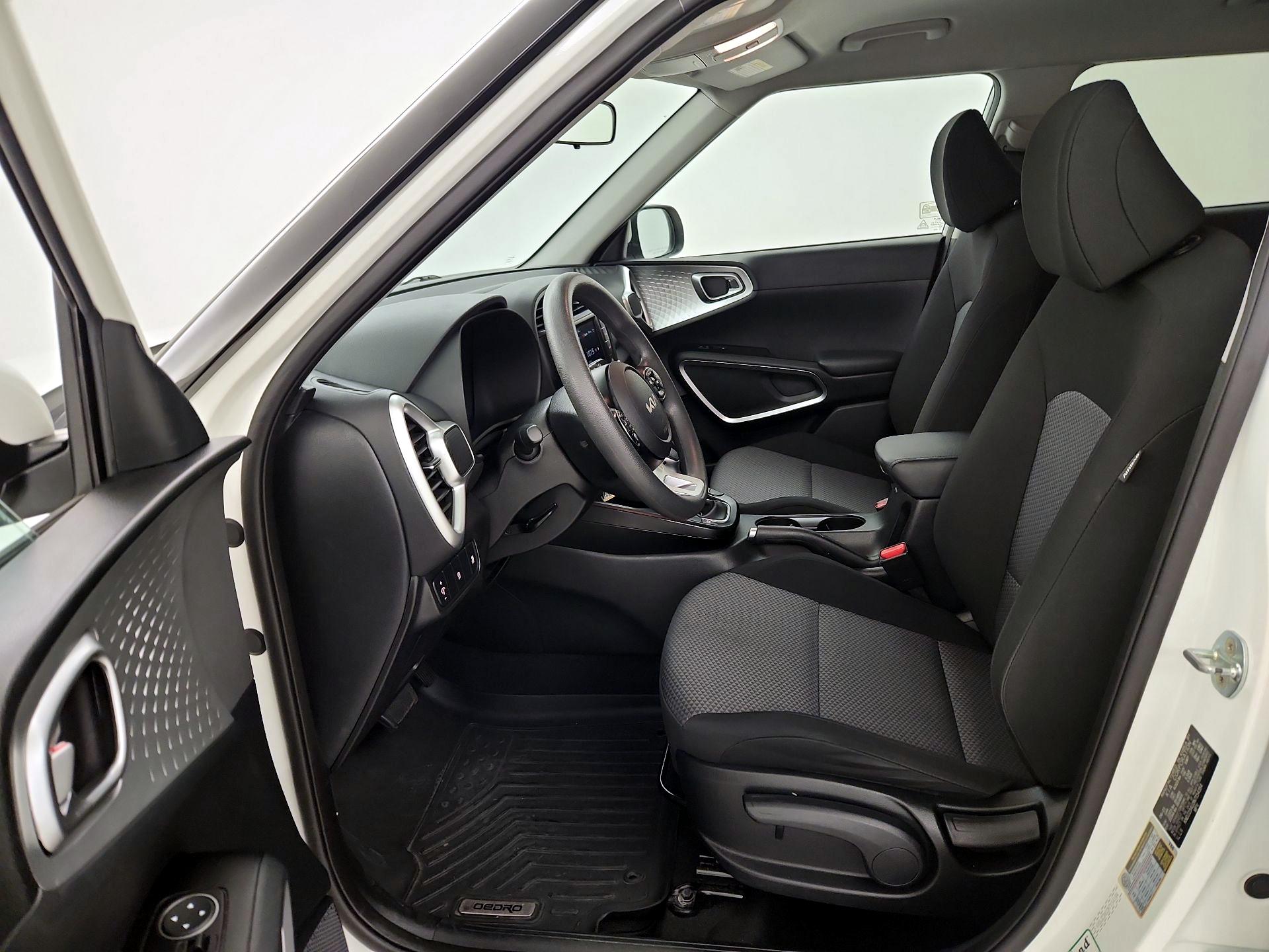 Thumbnail: 2022 Kia Soul - 11