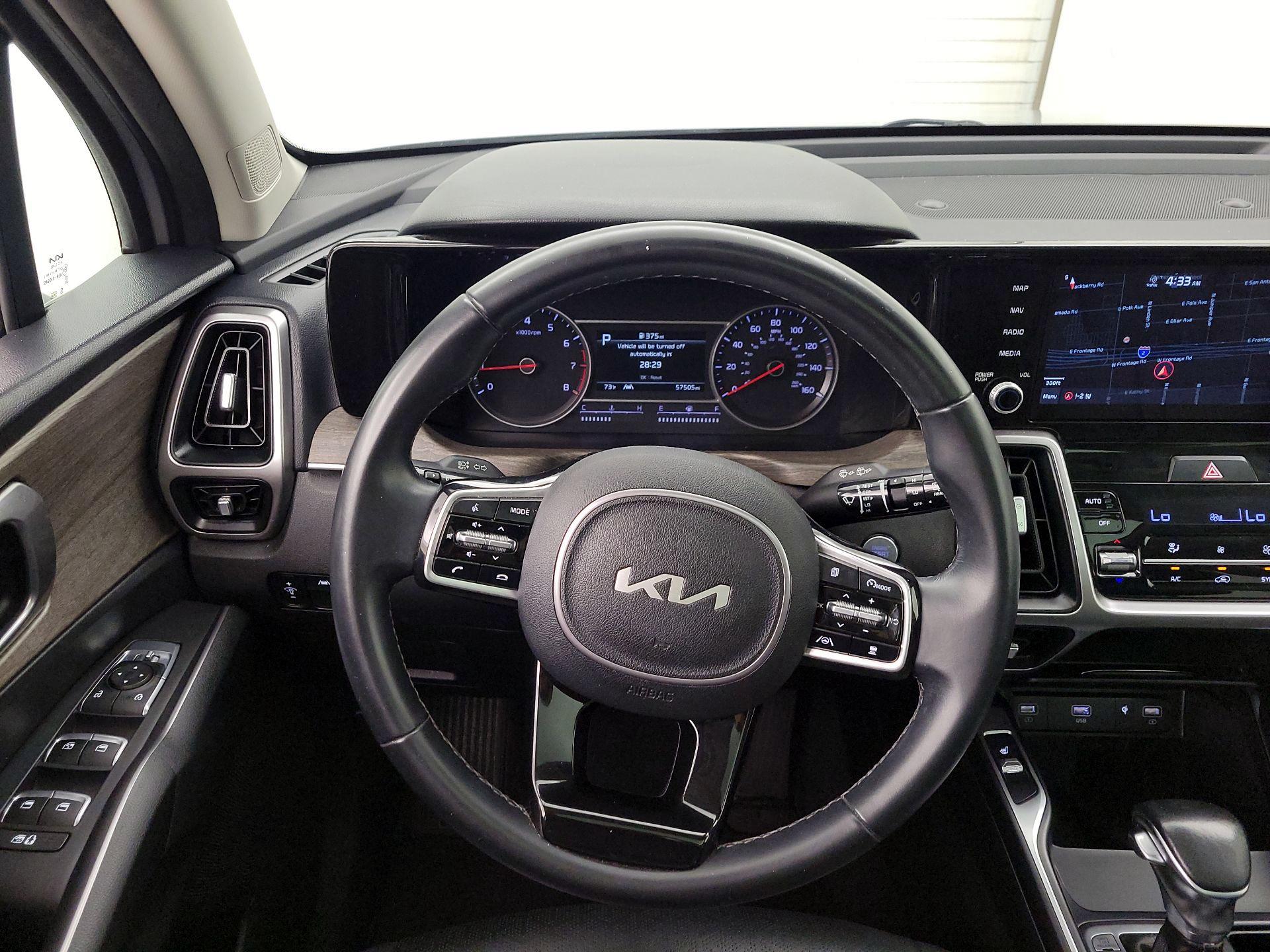 Thumbnail: 2022 Kia Sorento - 10