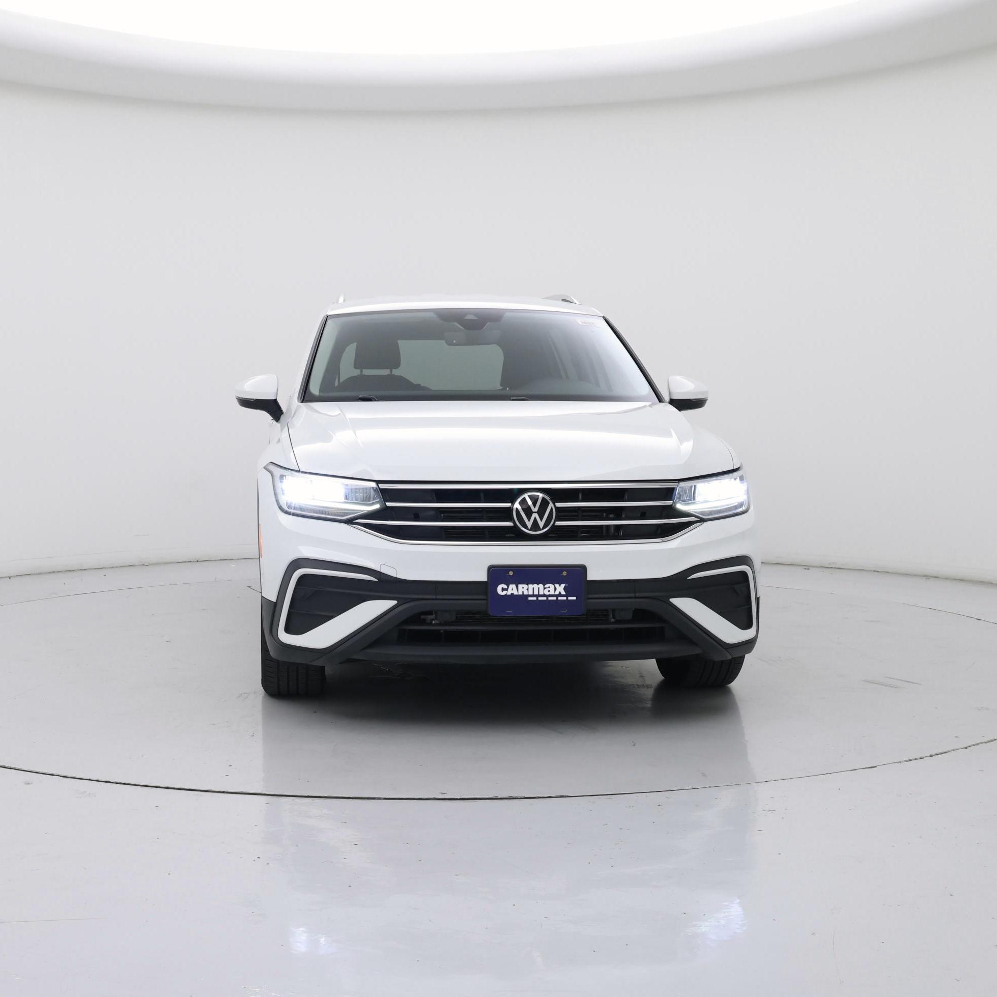 Thumbnail: 2022 Volkswagen Tiguan - 5