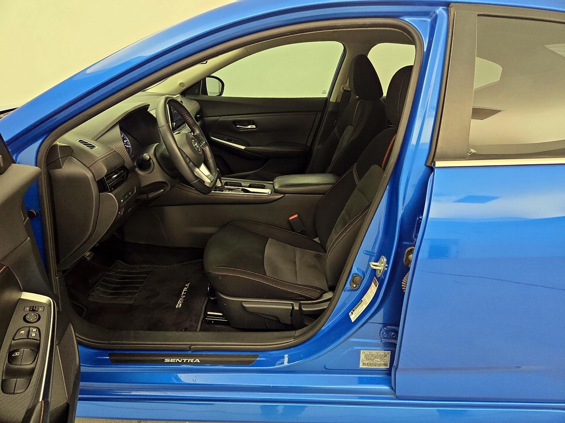 Thumbnail: 2021 Nissan Sentra - 11