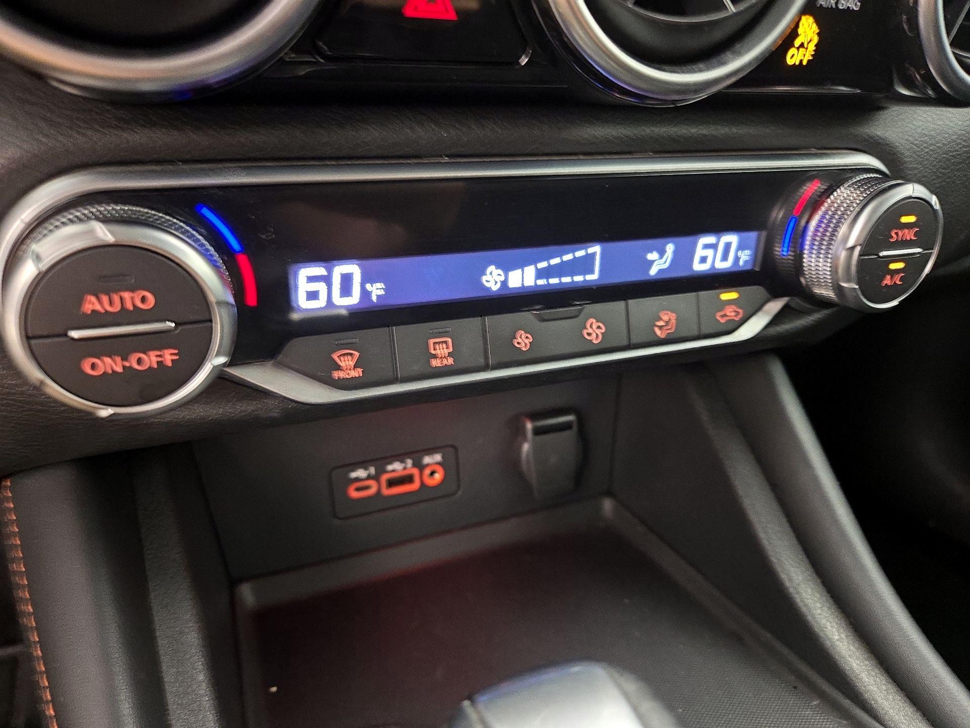 Thumbnail: 2021 Nissan Sentra - 16