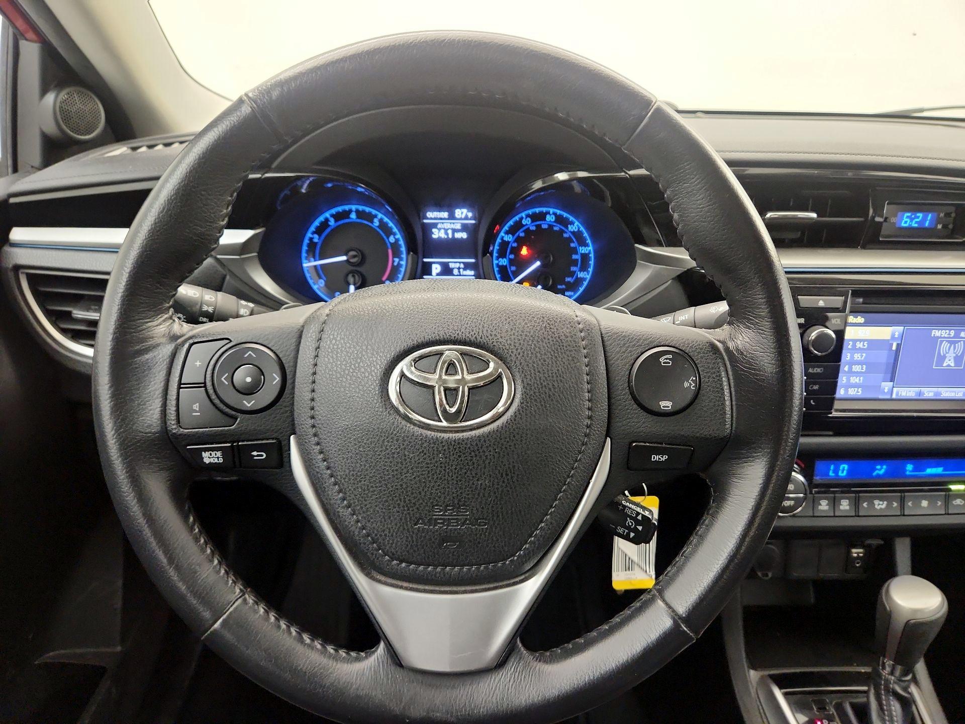 Thumbnail: 2016 Toyota Corolla - 10