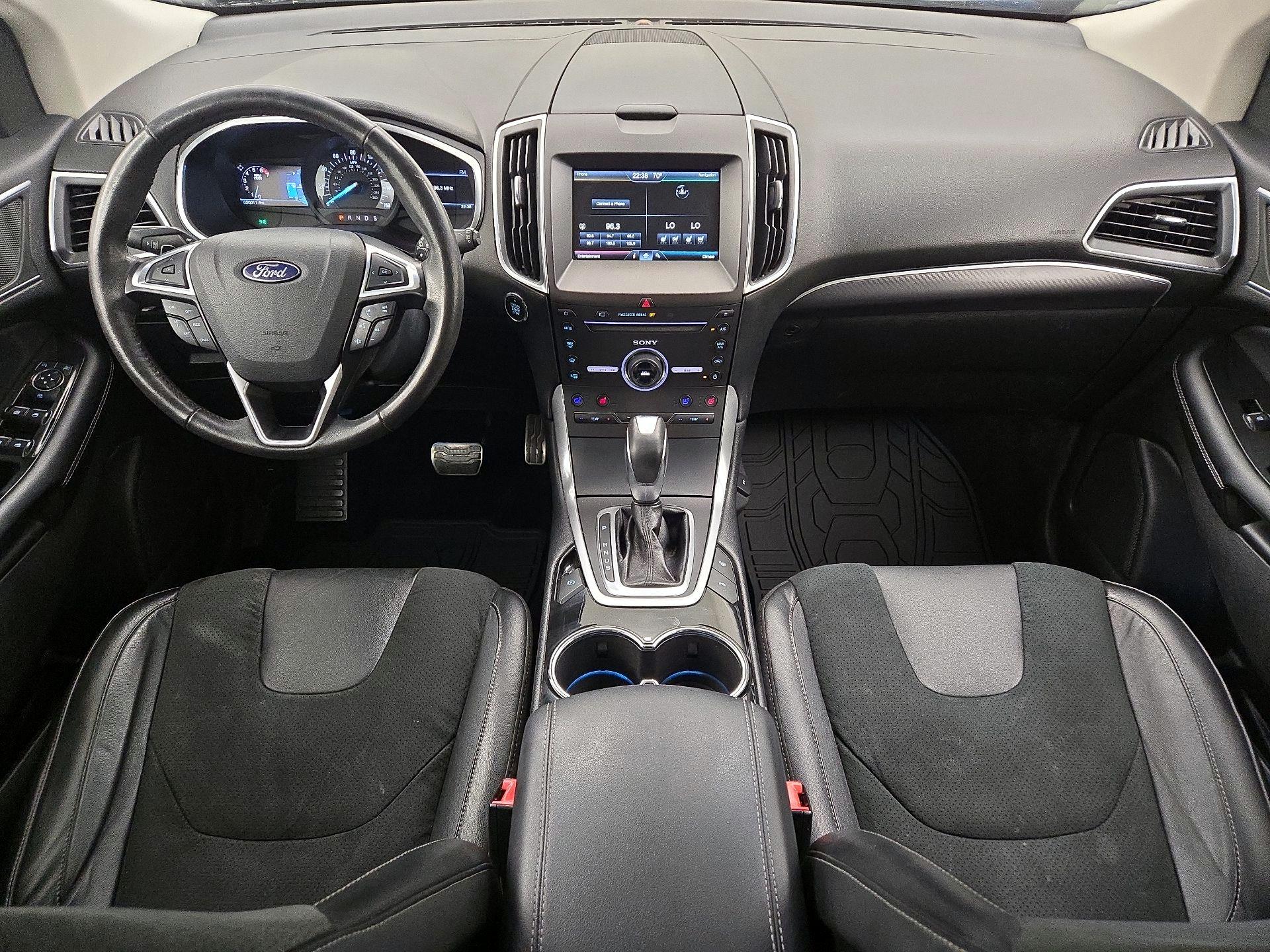 Thumbnail: 2015 Ford Edge - 9