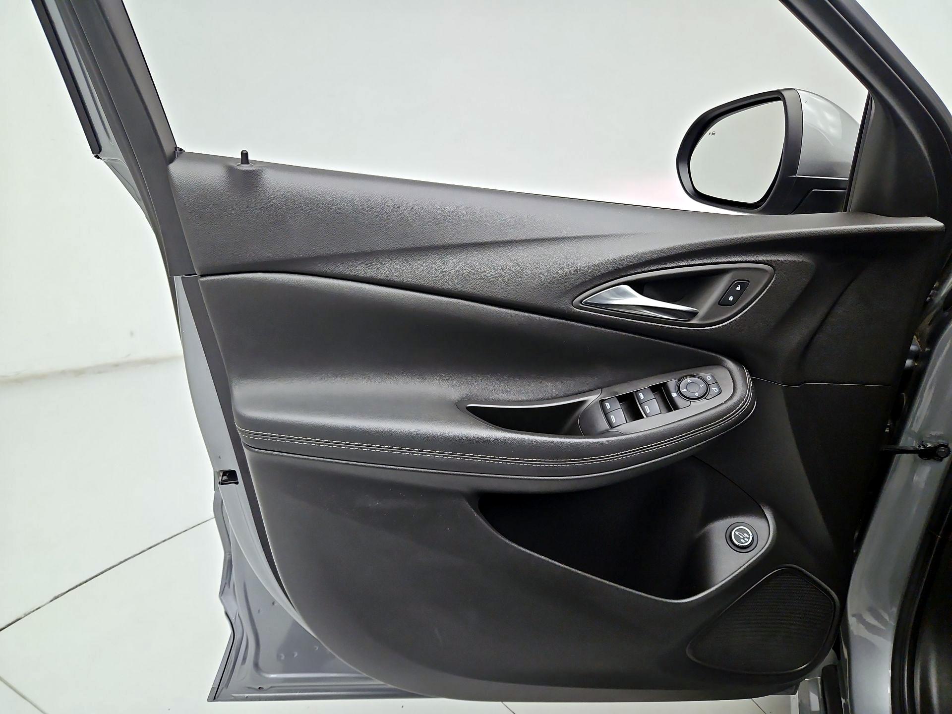Thumbnail: 2023 Buick Encore GX - 12