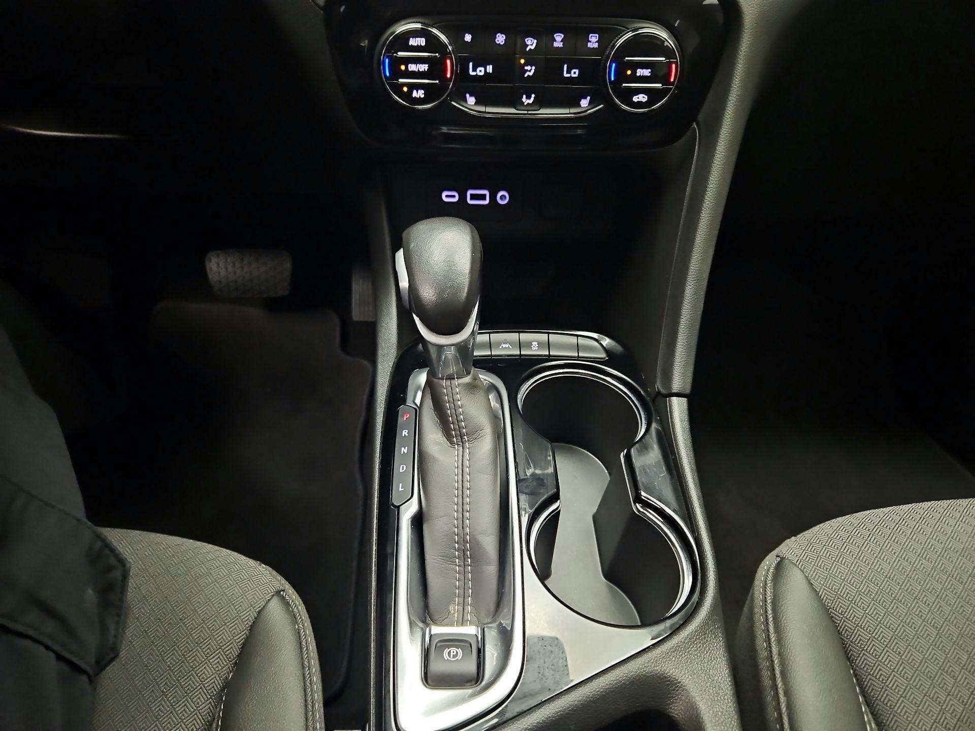 Thumbnail: 2023 Buick Encore GX - 16
