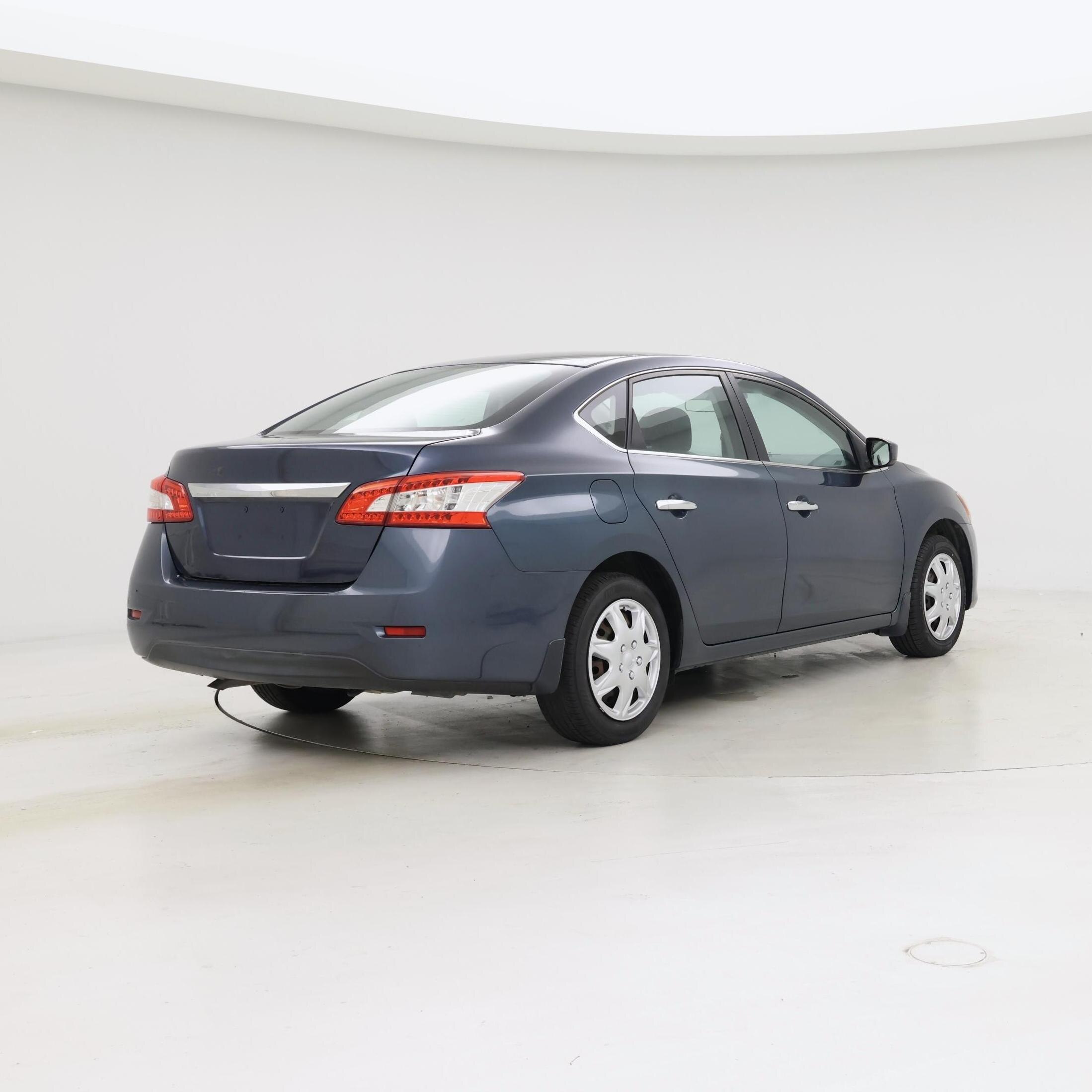Thumbnail: 2014 Nissan Sentra - 8