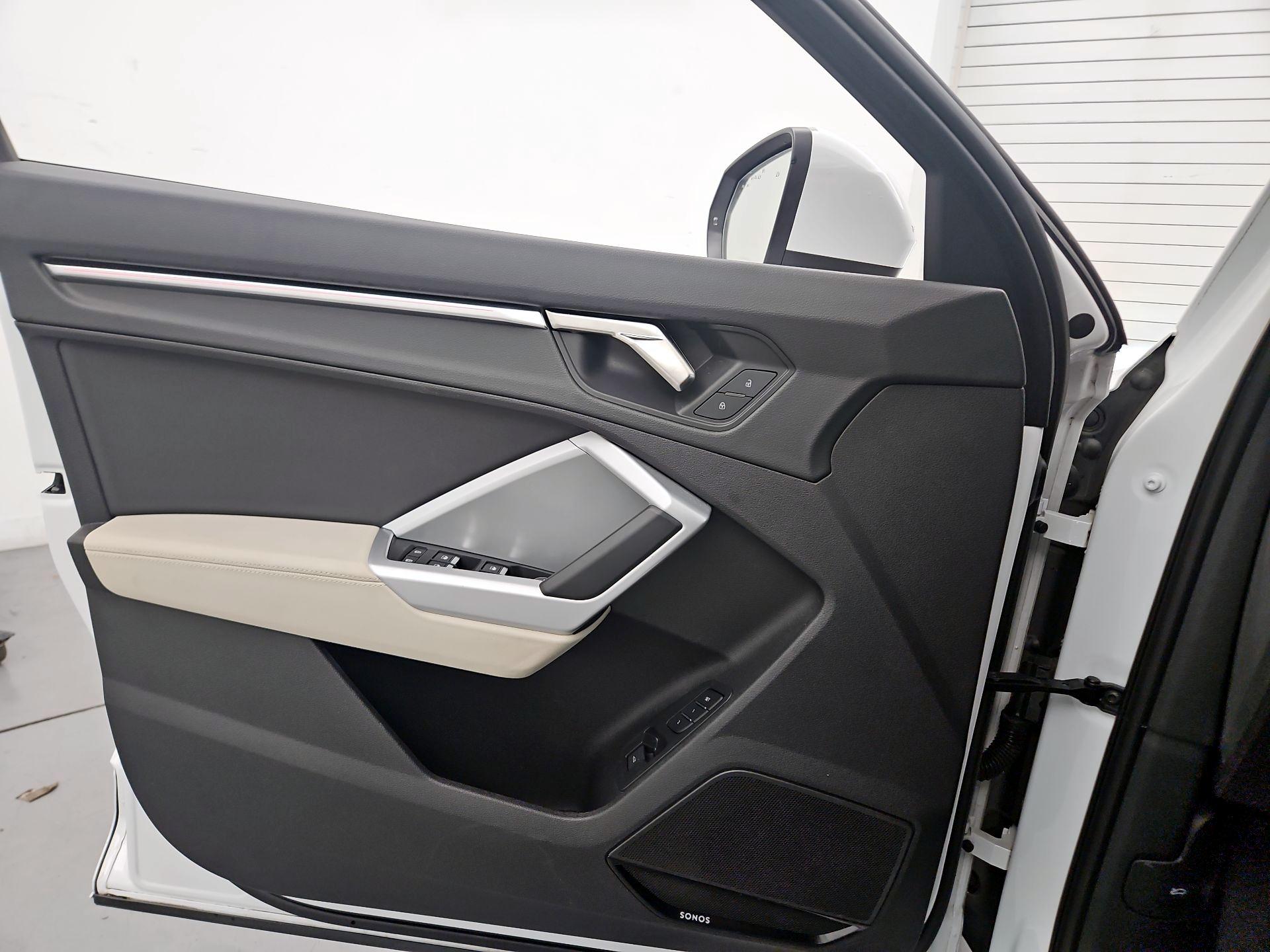 Thumbnail: 2022 Audi Q3 - 12