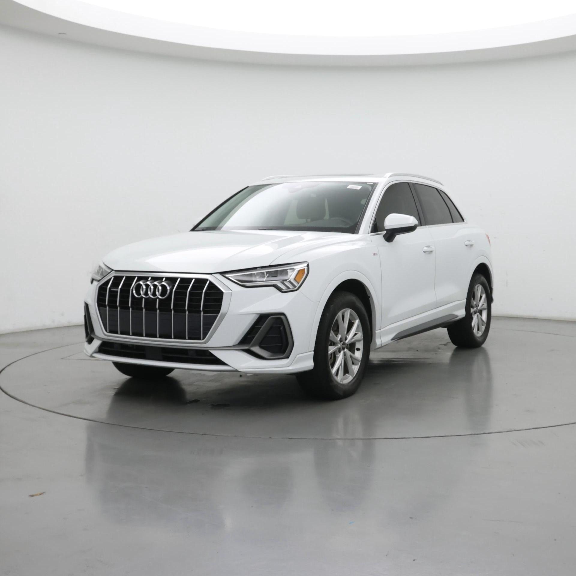 Thumbnail: 2022 Audi Q3 - 4