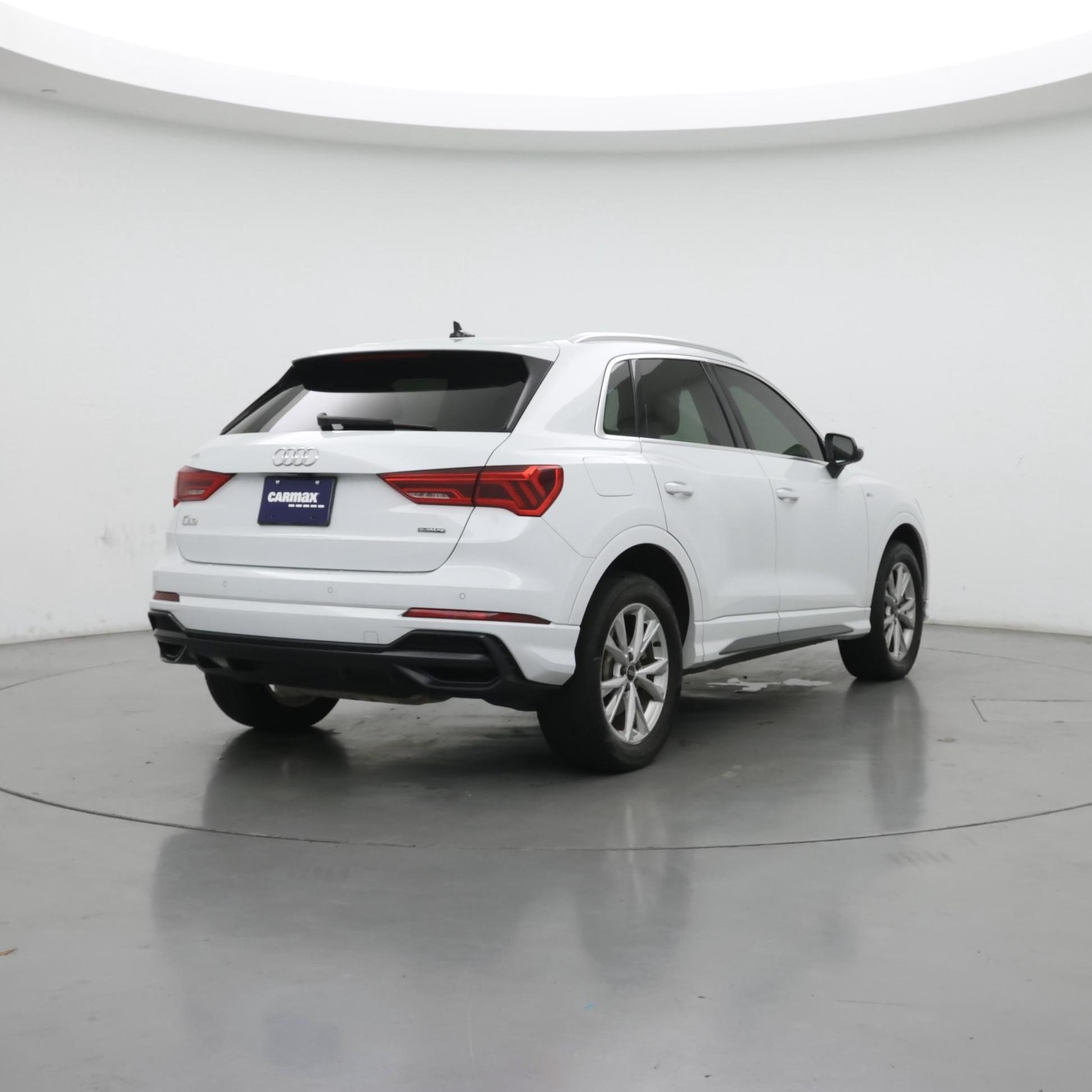 Thumbnail: 2022 Audi Q3 - 8
