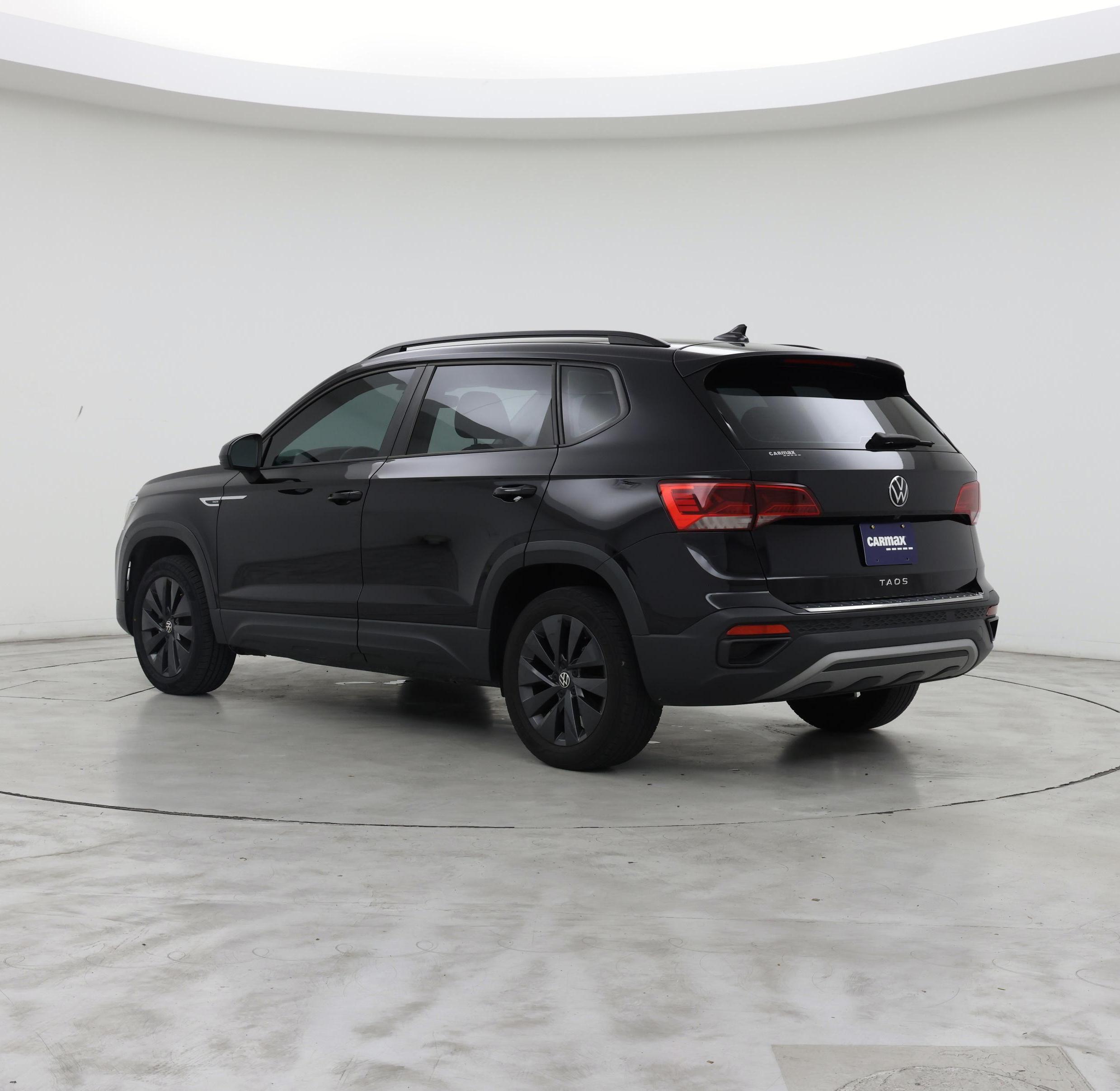 Thumbnail: 2023 Volkswagen Taos - 2