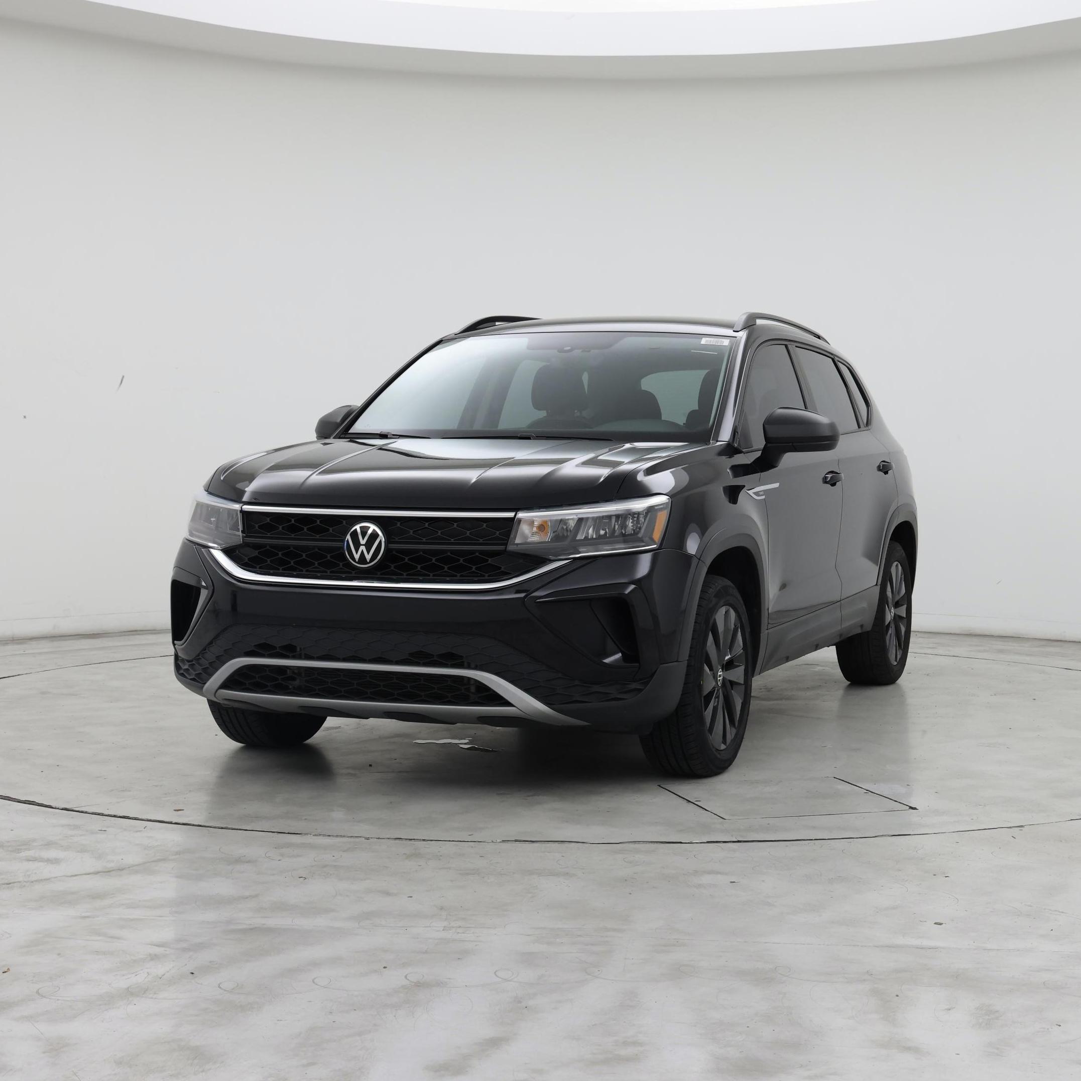 Thumbnail: 2023 Volkswagen Taos - 4