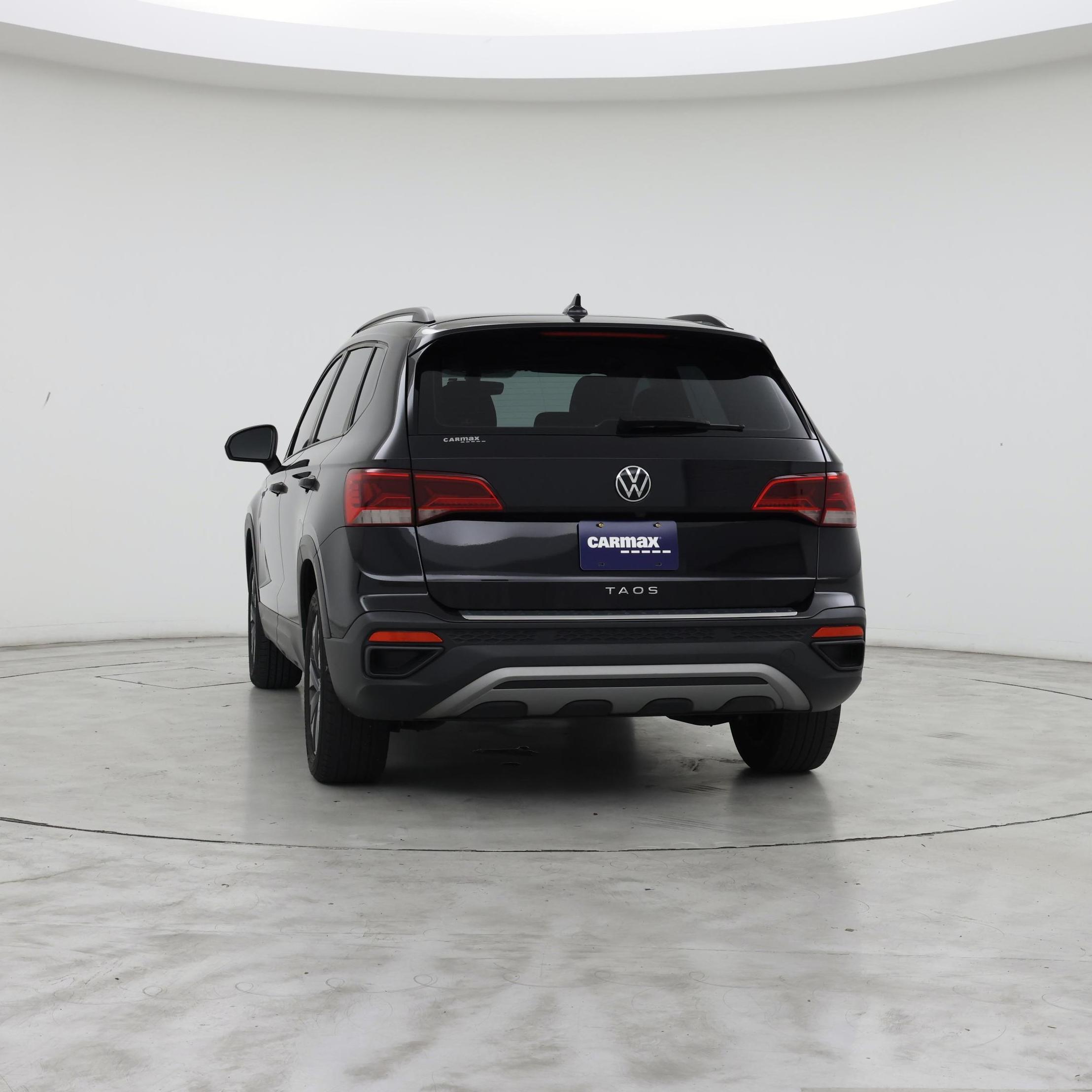 Thumbnail: 2023 Volkswagen Taos - 6