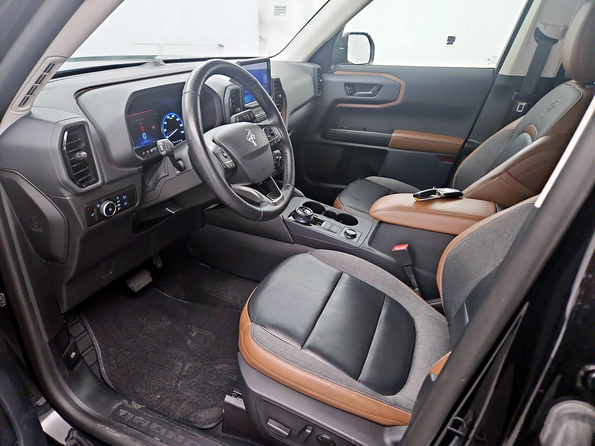 Thumbnail: 2023 Ford Bronco Sport - 11