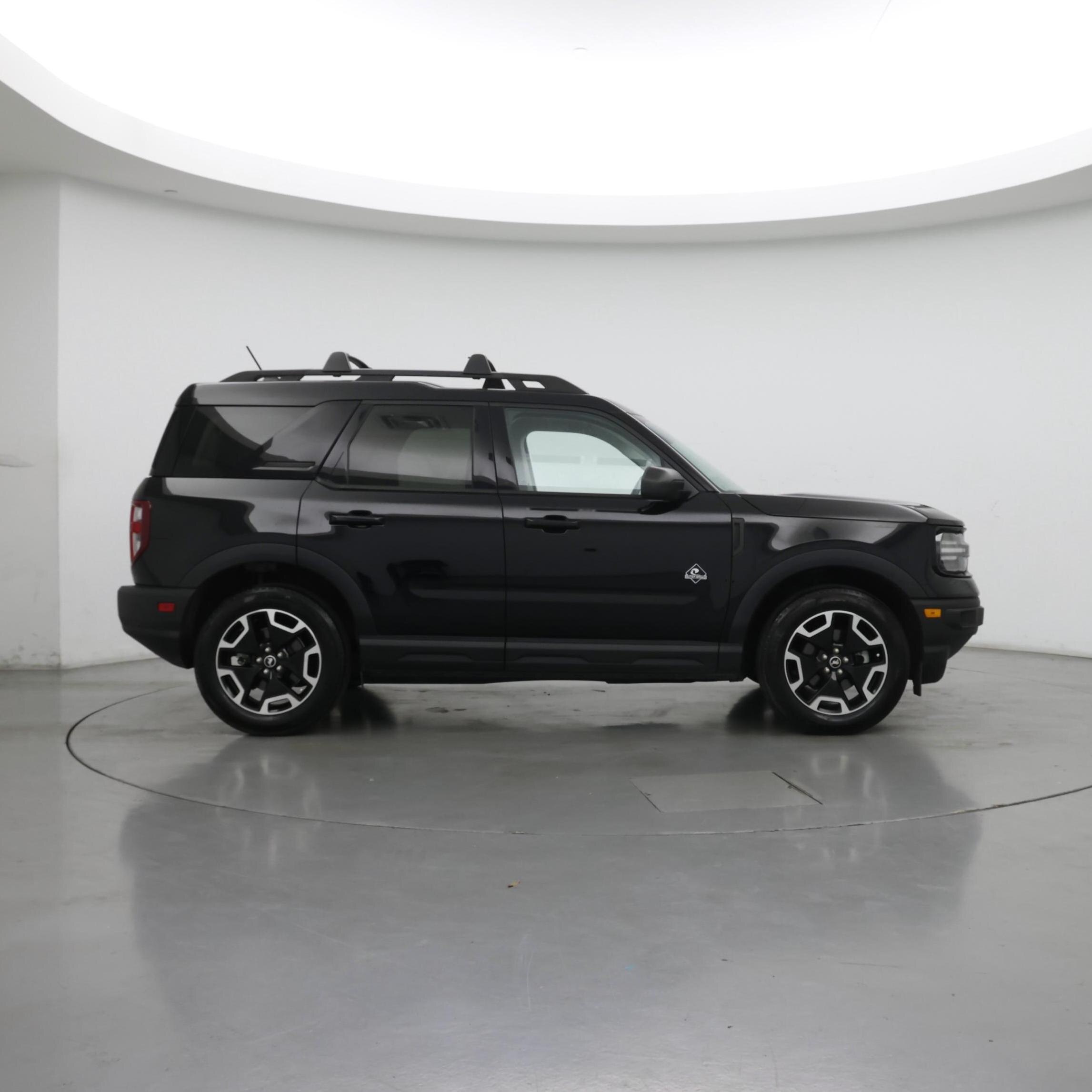Thumbnail: 2023 Ford Bronco Sport - 7