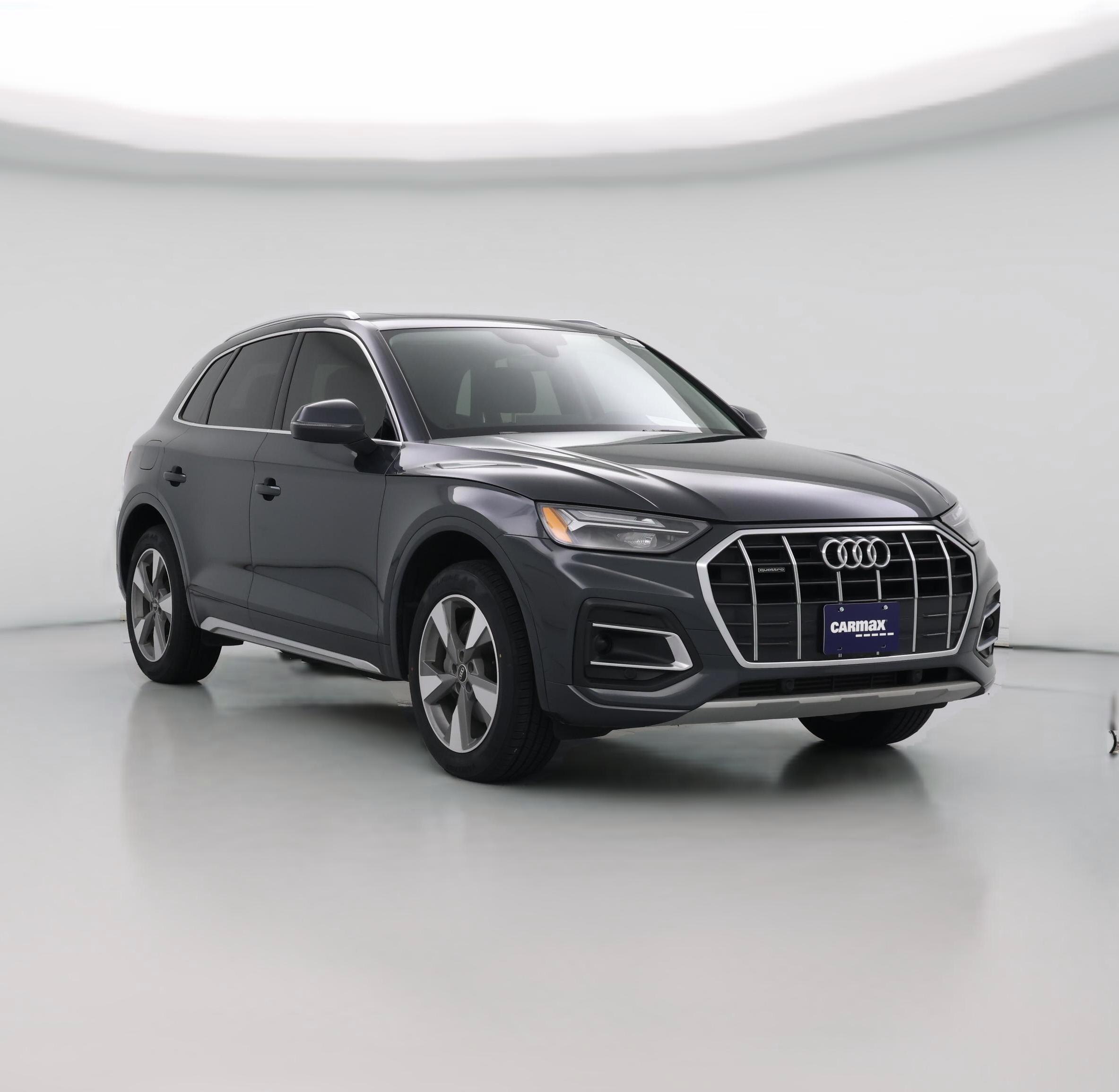 Thumbnail: 2023 Audi Q5 - 1