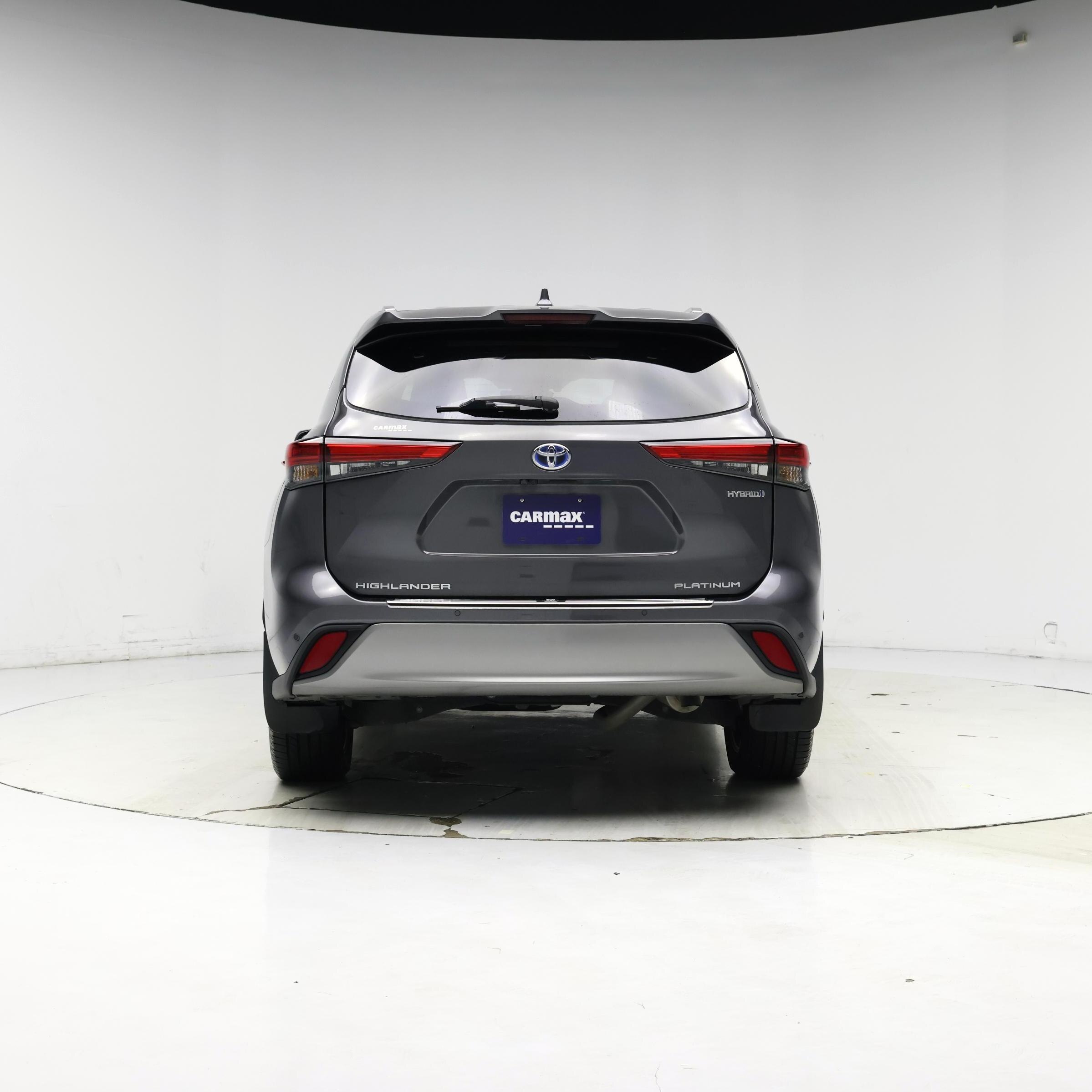 Thumbnail: 2022 Toyota Highlander - 6