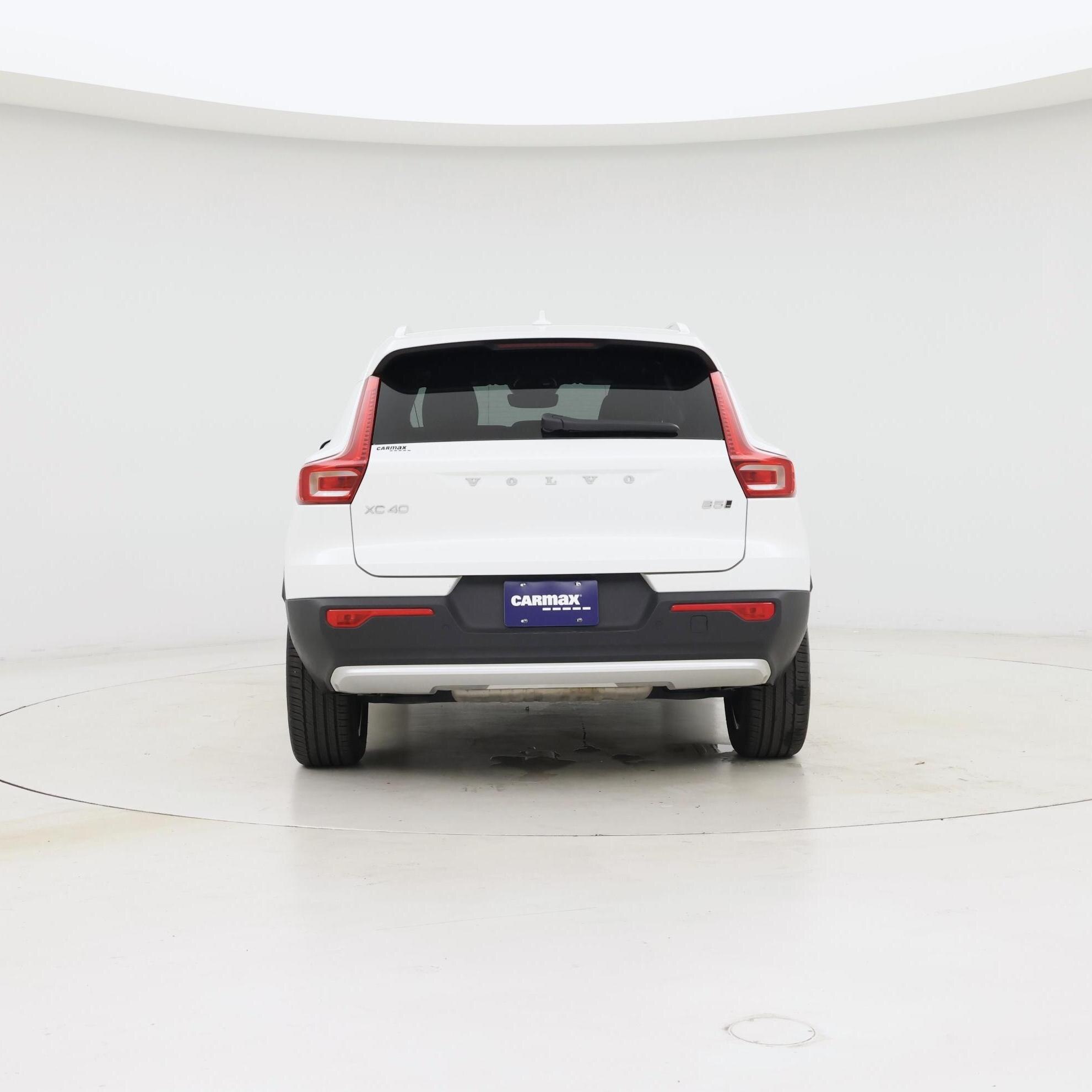 Thumbnail: 2025 Volvo XC40 - 6