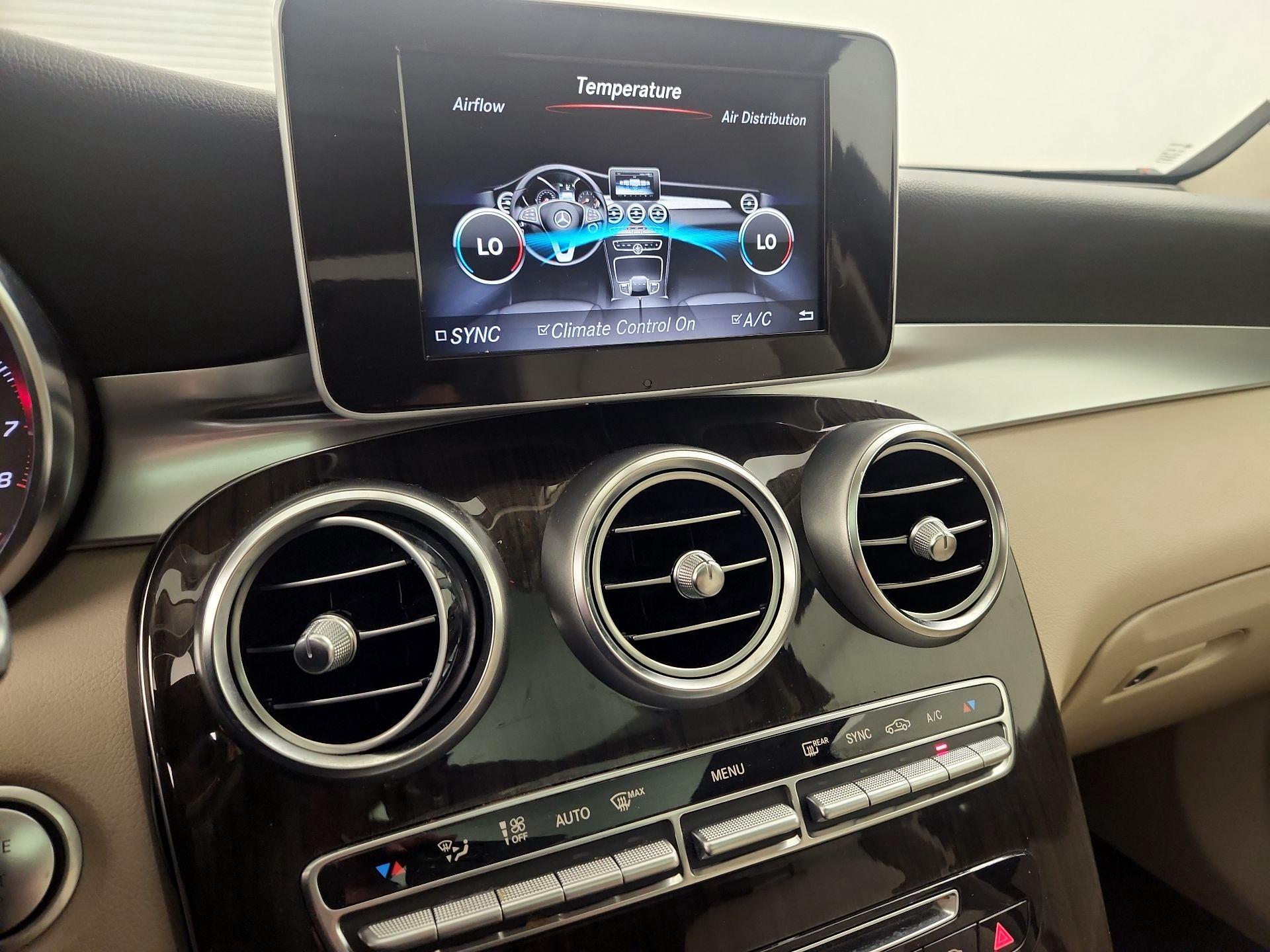 Thumbnail: 2019 Mercedes-Benz GLC - 16