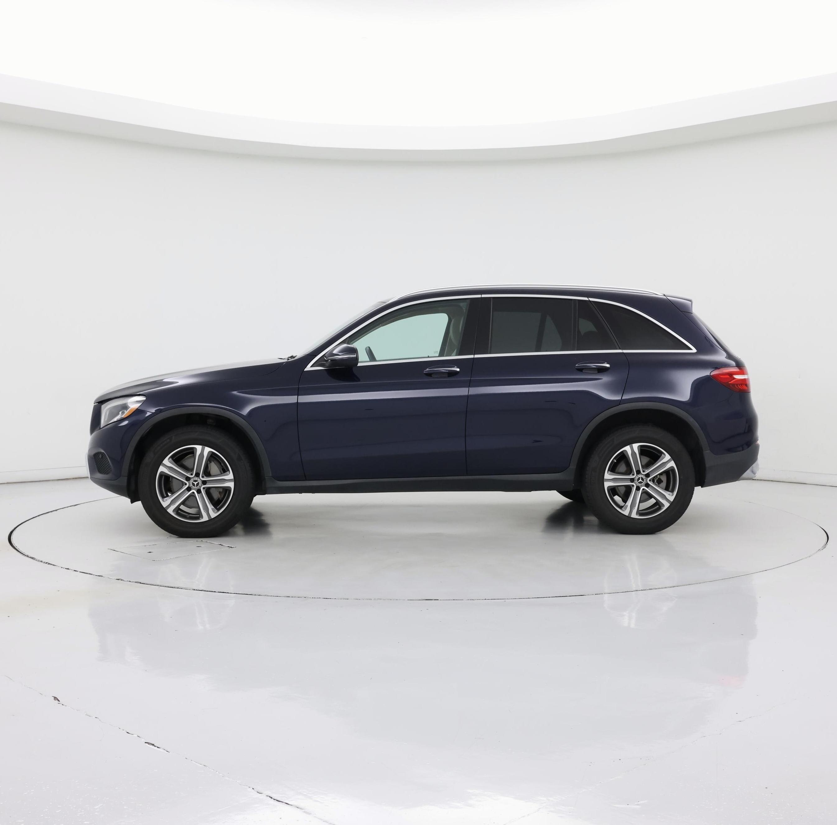 Thumbnail: 2019 Mercedes-Benz GLC - 3