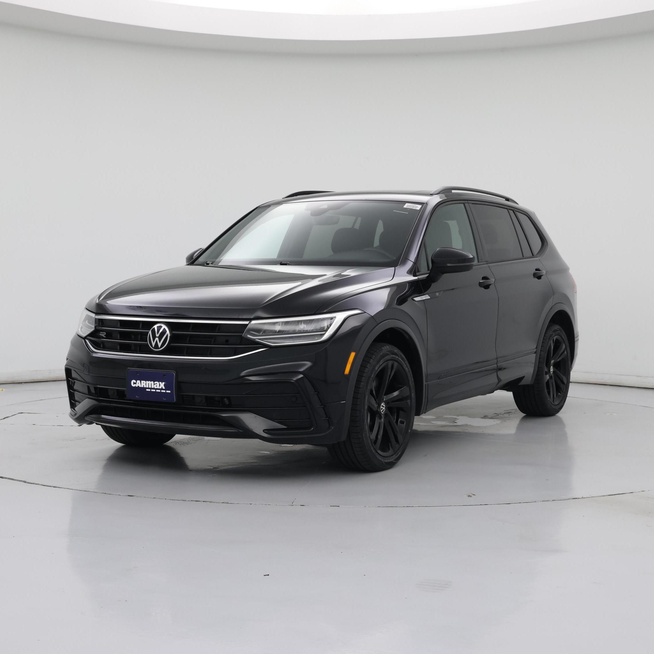 Thumbnail: 2023 Volkswagen Tiguan - 4